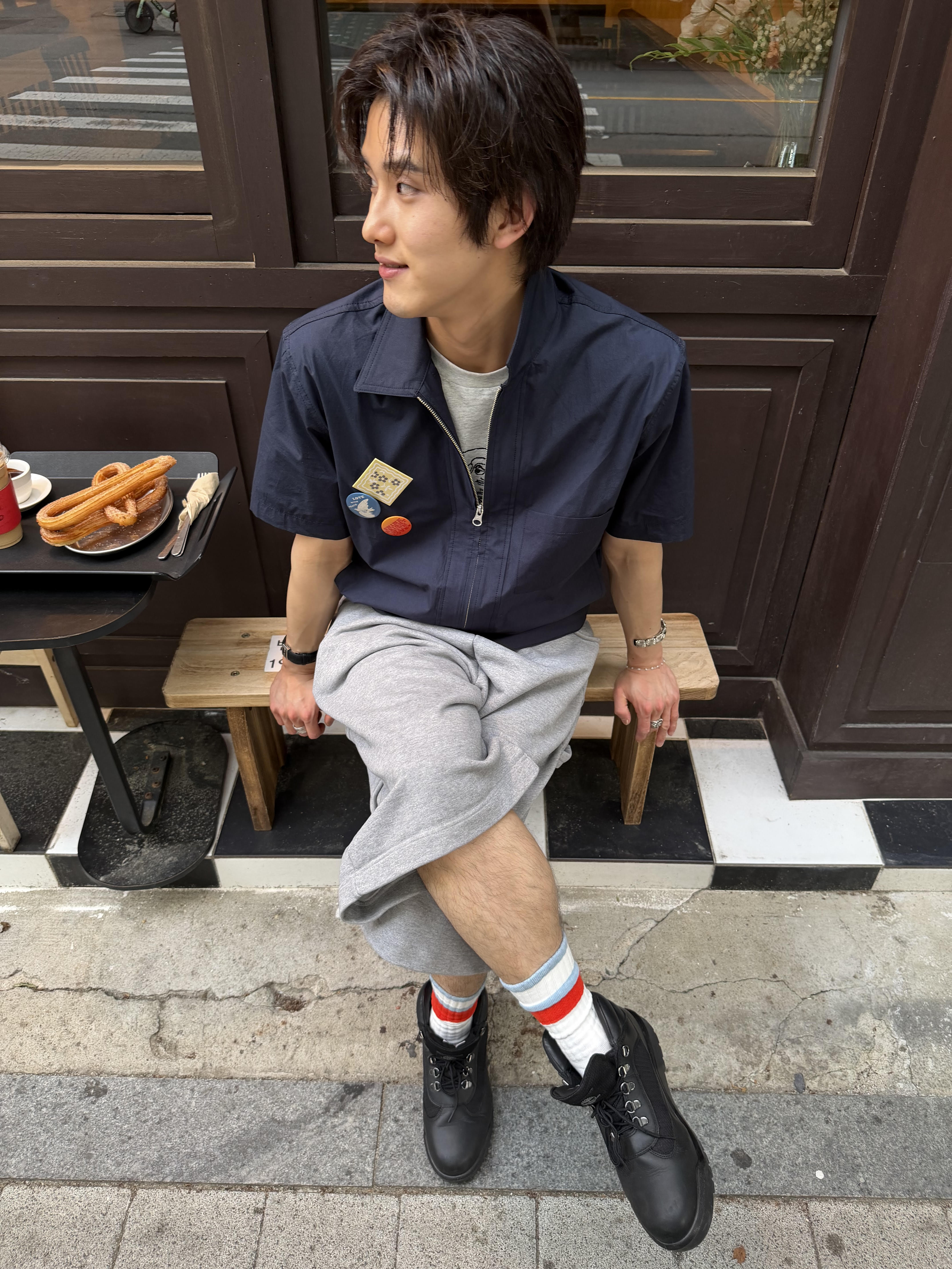 CHOWOO Field Panel Paper Half Shacket Navy 착용 스타일 - 1