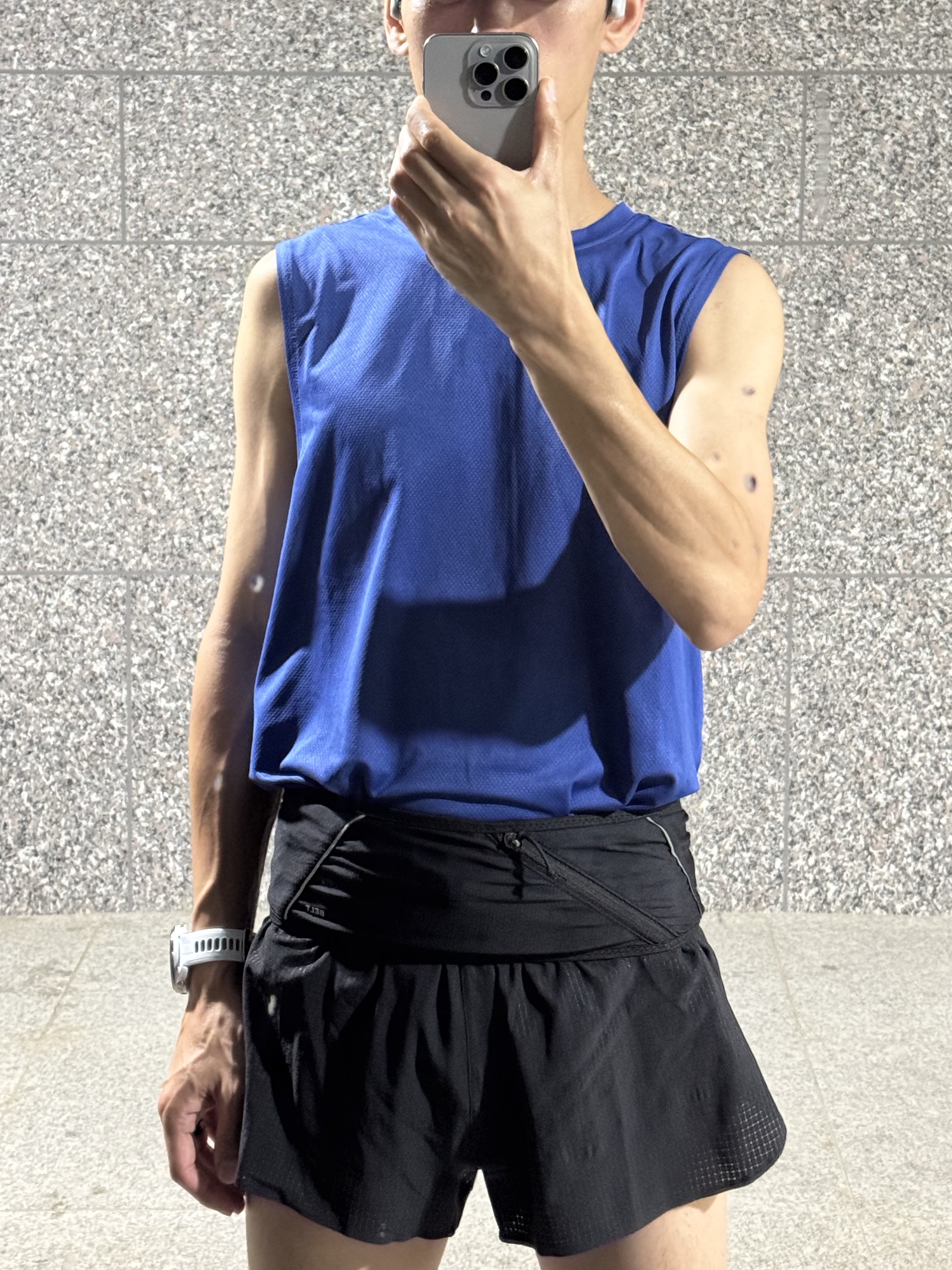 Asics Superblast 3 Cobalt Burst Light Orange, Asics Metarun Split Shorts Performance Black 착용 스타일 - 2