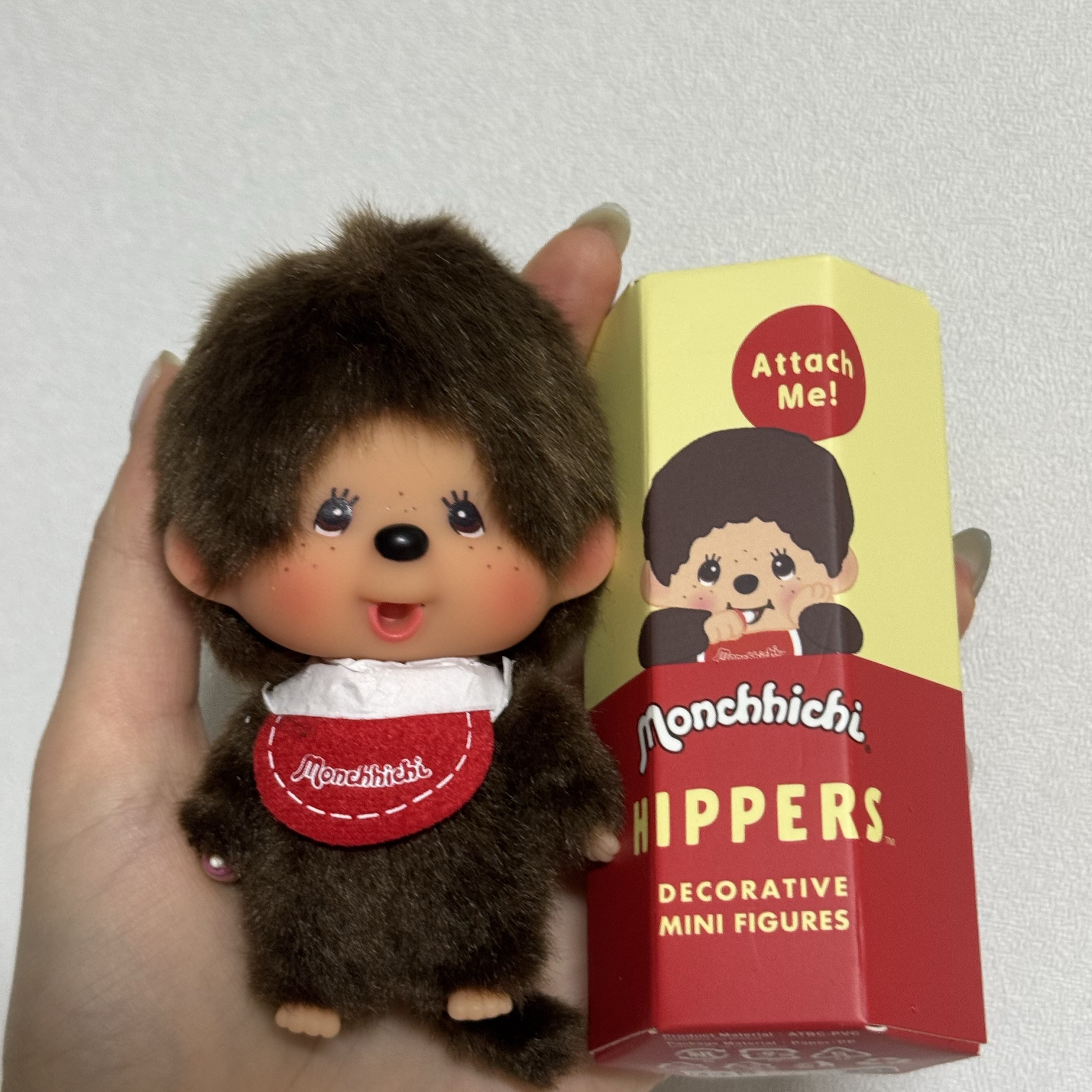Monchhichi Bighead SS Boy Key Chain Brown 착용 스타일
