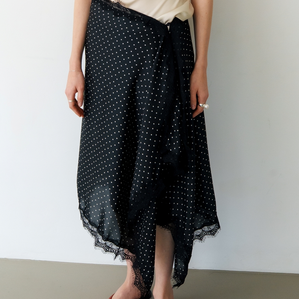 러브미몬스터 레이스 도트 새틴 랩 스커트 블랙(lovememonster Lace Dot Satin Wrap Skirt BLACK) - 3