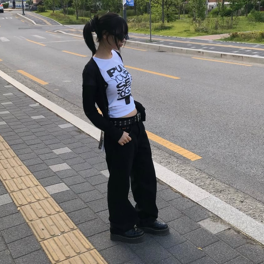 ersco Straight Jeans Black 착용 스타일 - 3