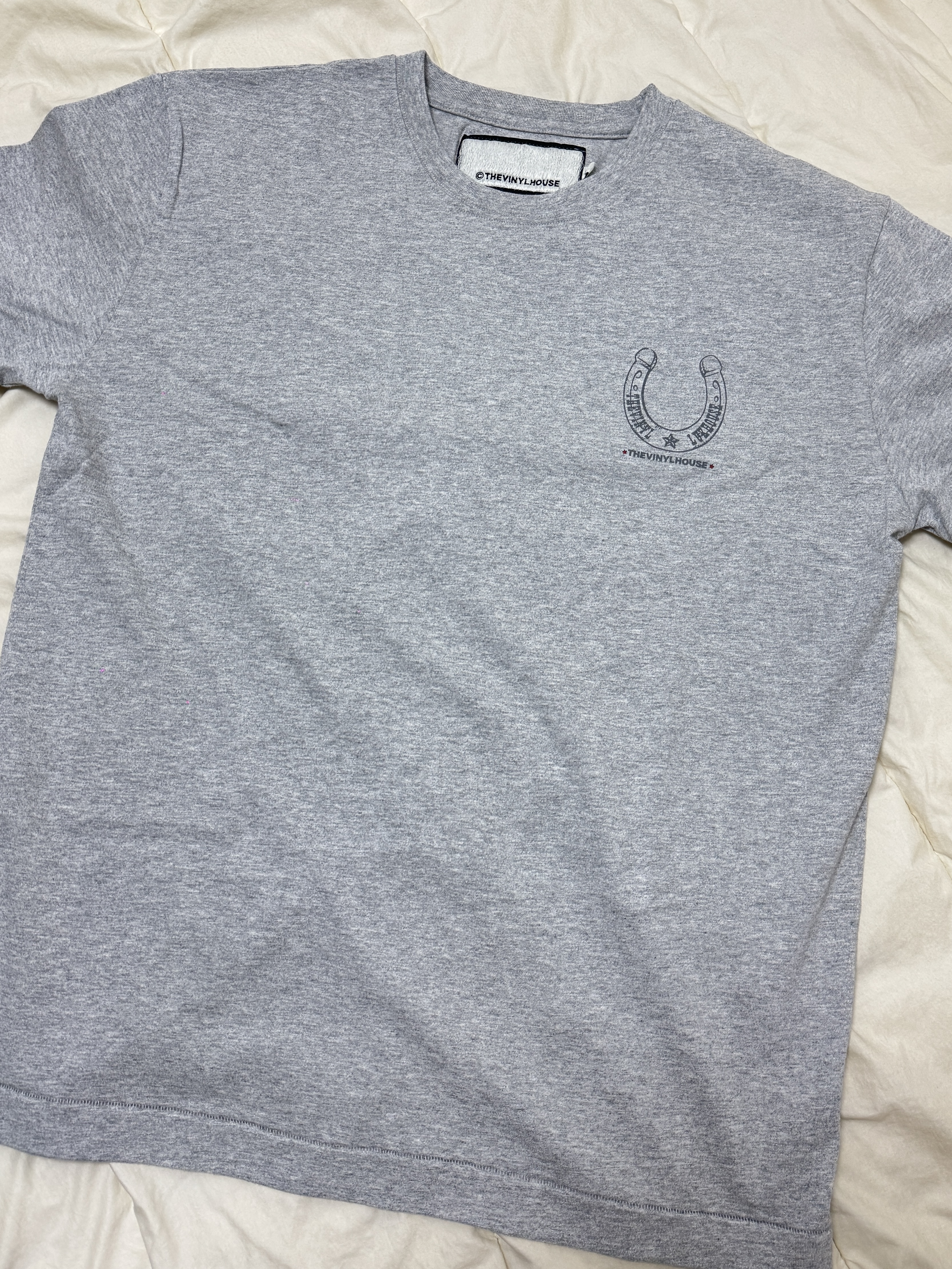 Thevinylhouse Lucky House Tee Grey, Salomon x Rier XA Mid GTX Argile 착용 스타일 - 5