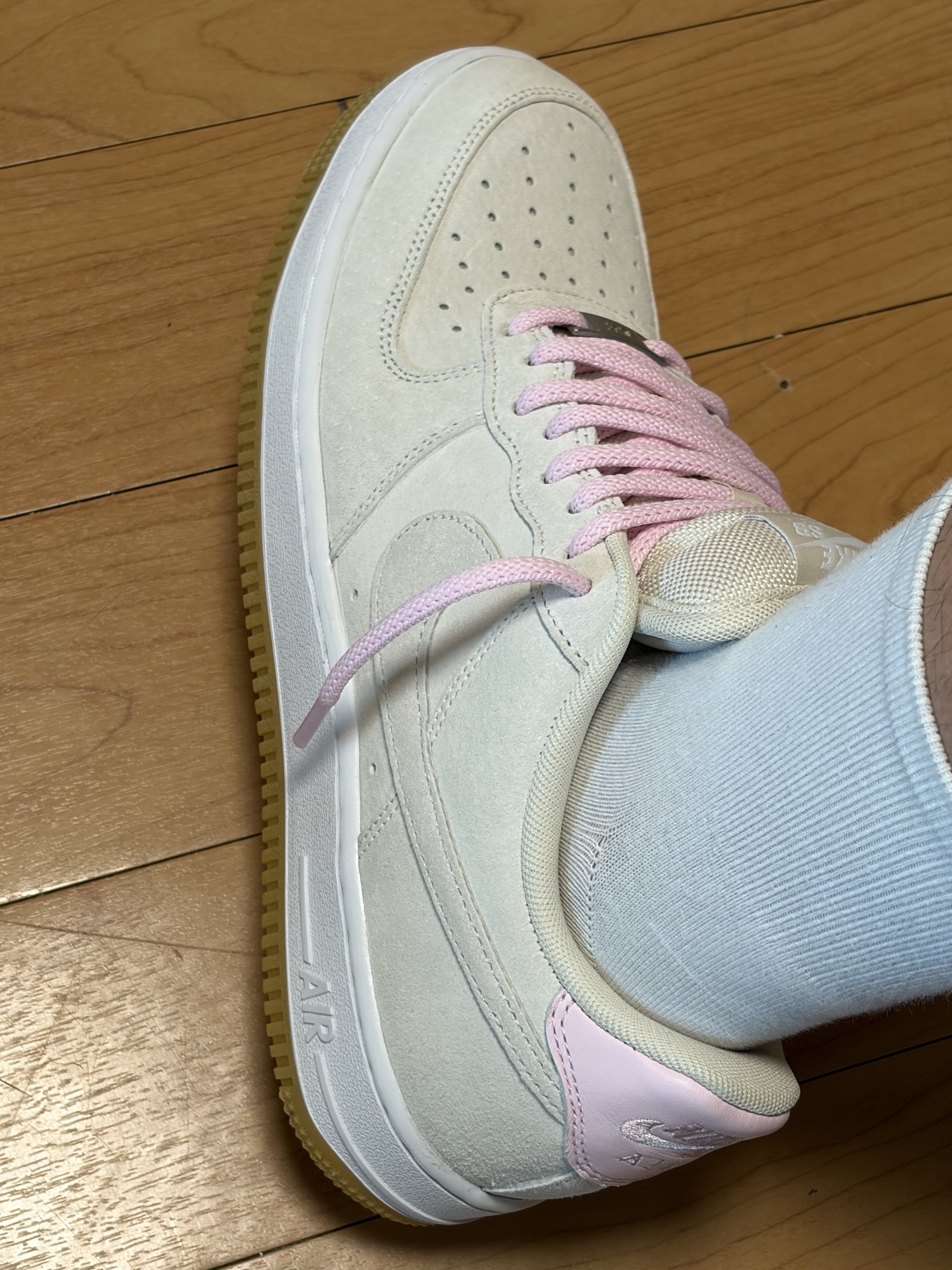 Nike SB Air Force 1 Low Light Orewood Brown and Pink Foam 착용 스타일