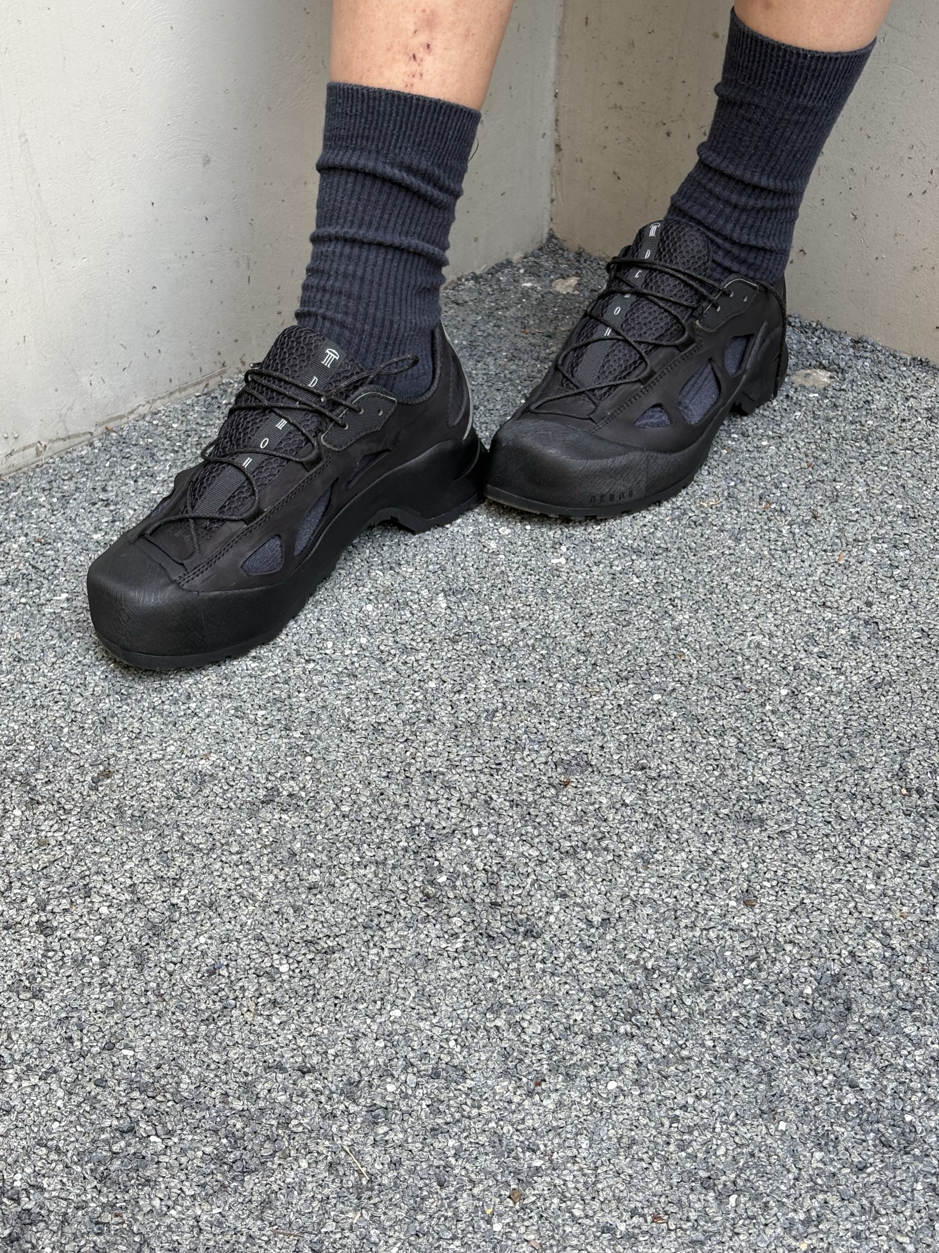 Demon Hono Vert Black - 26SS 착용 스타일 - 3