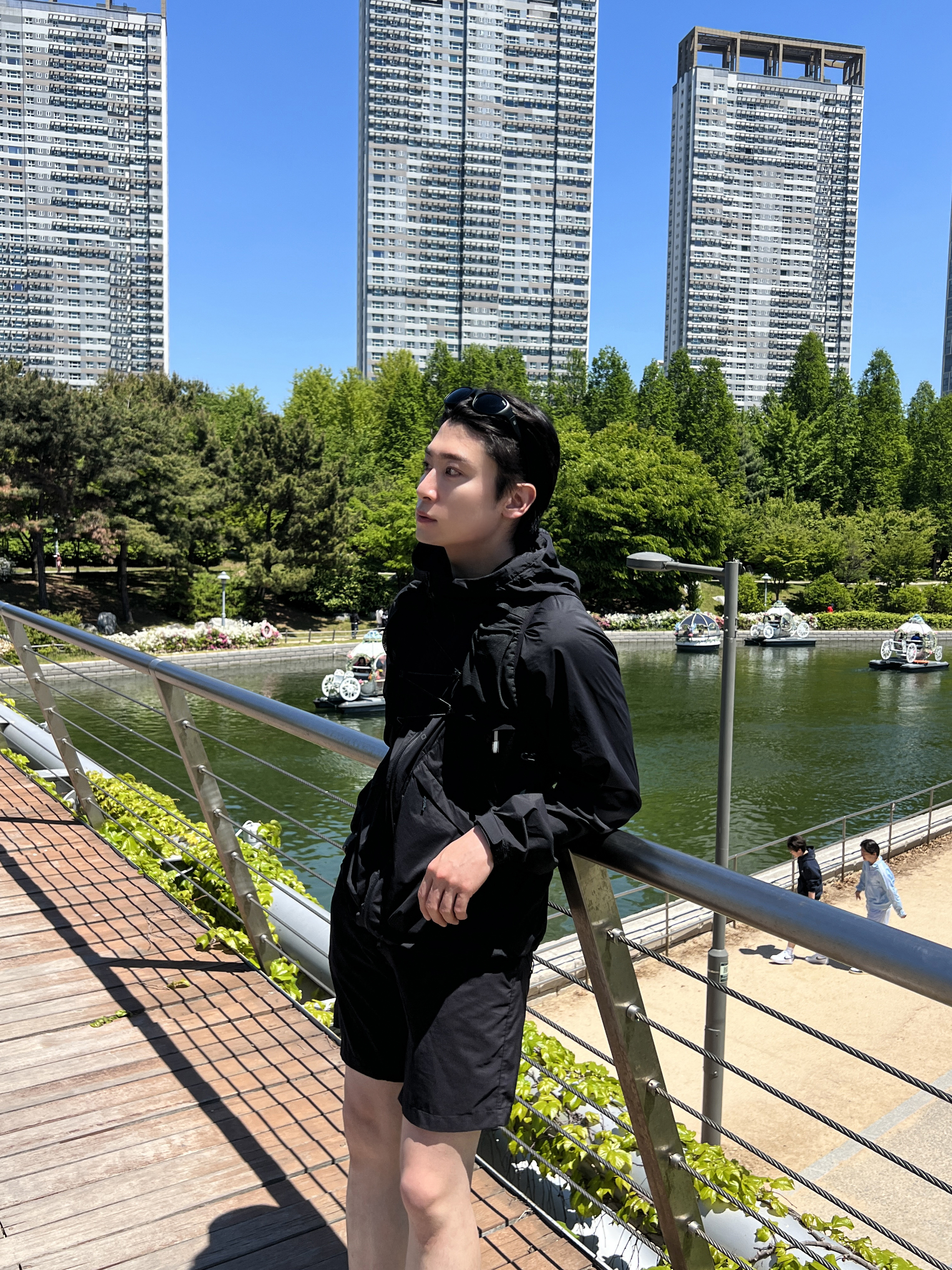 Nike Zoom Fly 6 White Smoke Grey, Zara Hightech Sports Vest Black 착용 스타일 - 2