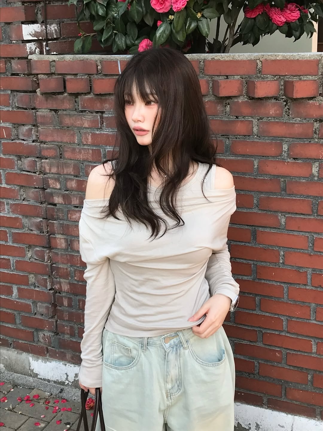 Rosefrantz Layered Shirring Long Sleeve [Beige] 착용 스타일 - 2