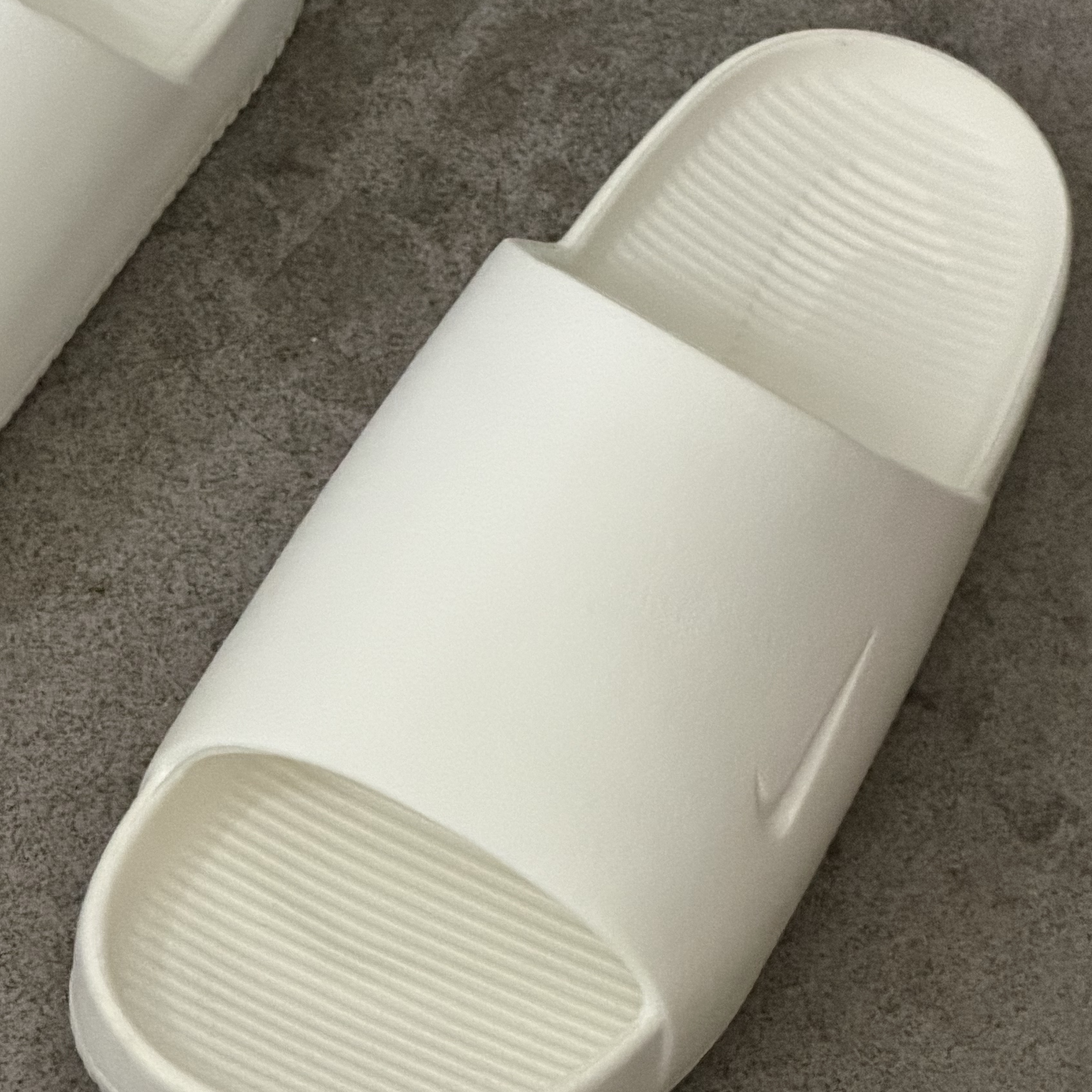 (W) Nike Calm Slide Sail 착용 스타일