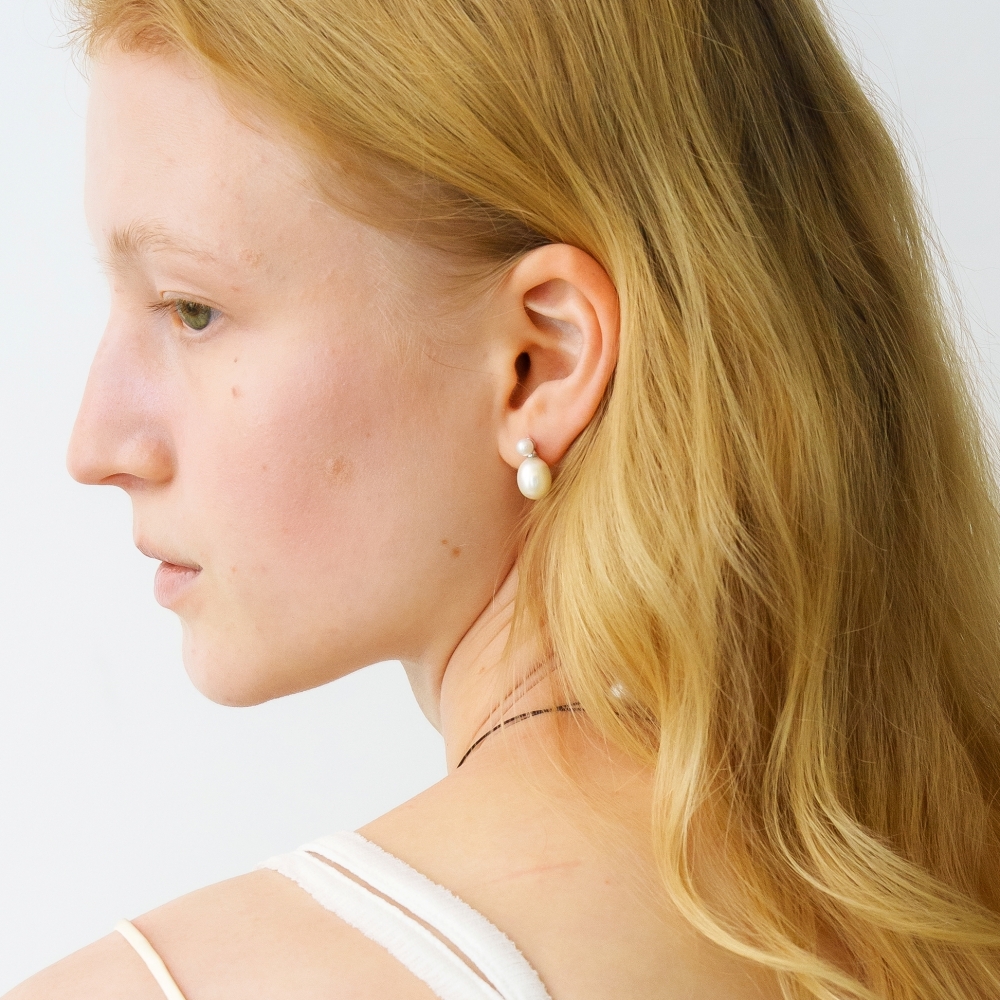 러브미몬스터 에그 펄 드롭 귀걸이 화이트(lovememonster Egg Pearl Drops Earrings WHITE) - 2