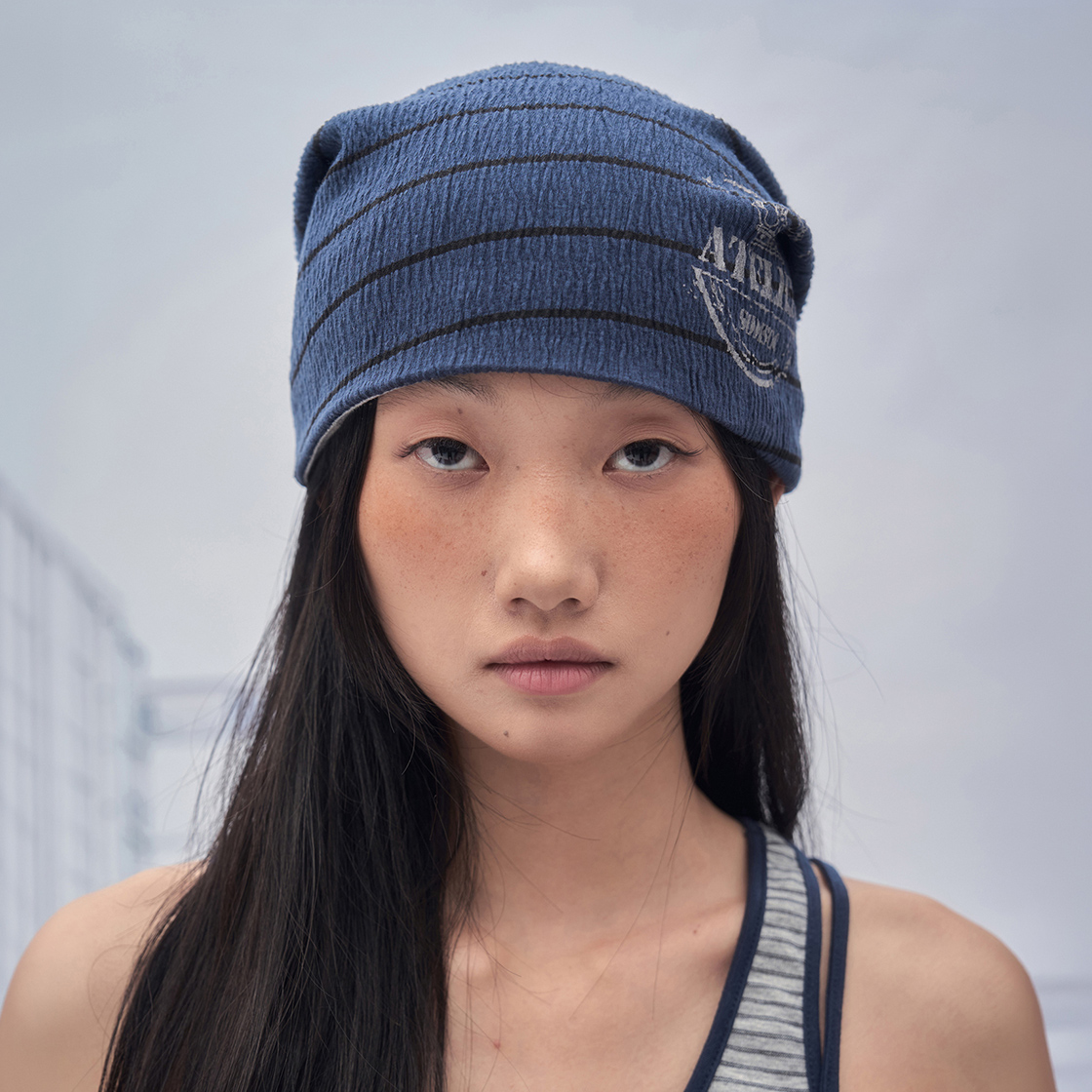 솜속 제인 스트라이프 리버시블 비니 네이비(SOMSOC Jane Stripe Reversible Beanie Navy) - 3