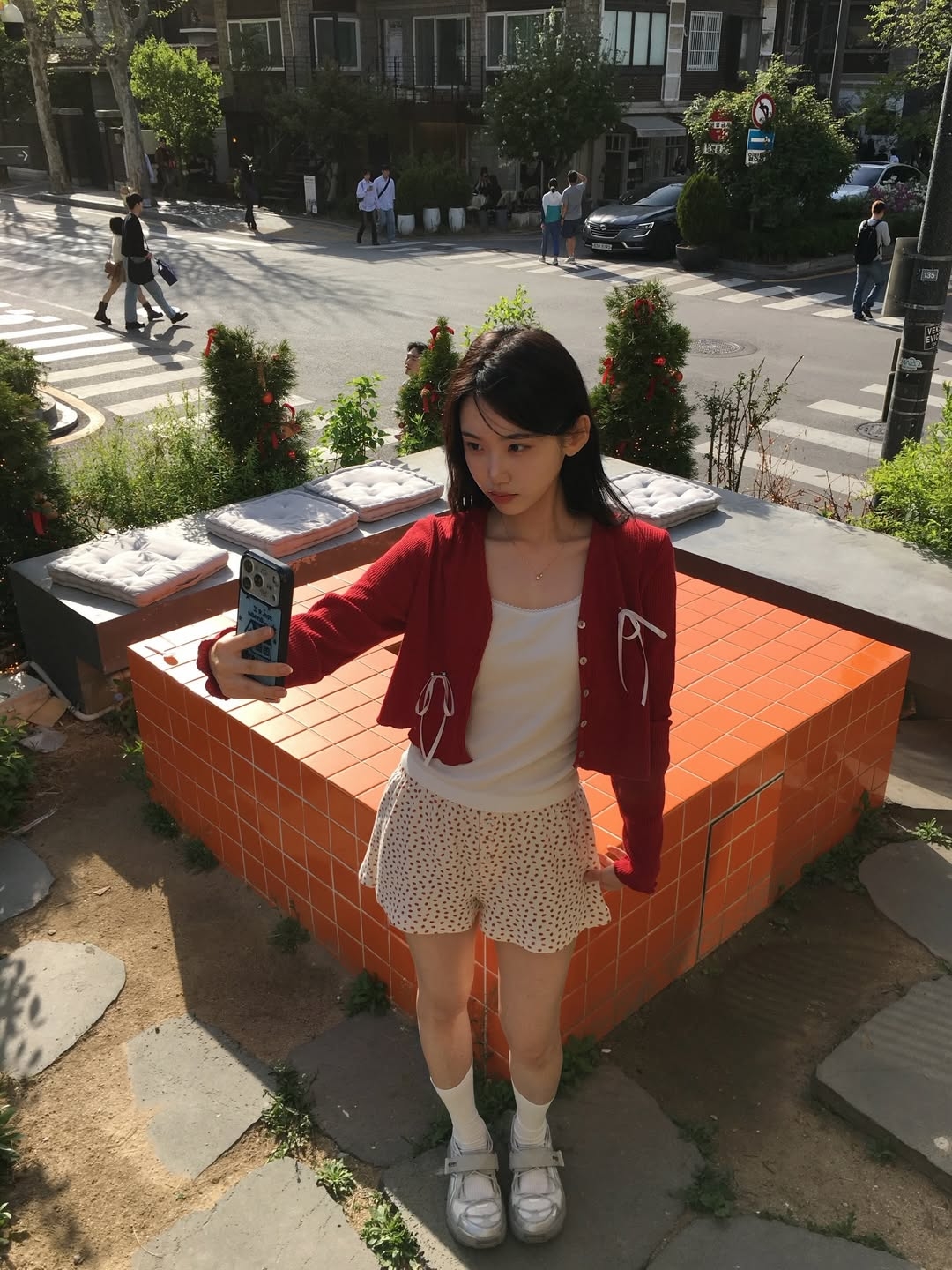 Rosefrantz Rose & Berry Lounge T-shirt [Ivory], Rosefrantz Rose & Berry Lounge Shorts [Ivory] 착용 스타일 - 6