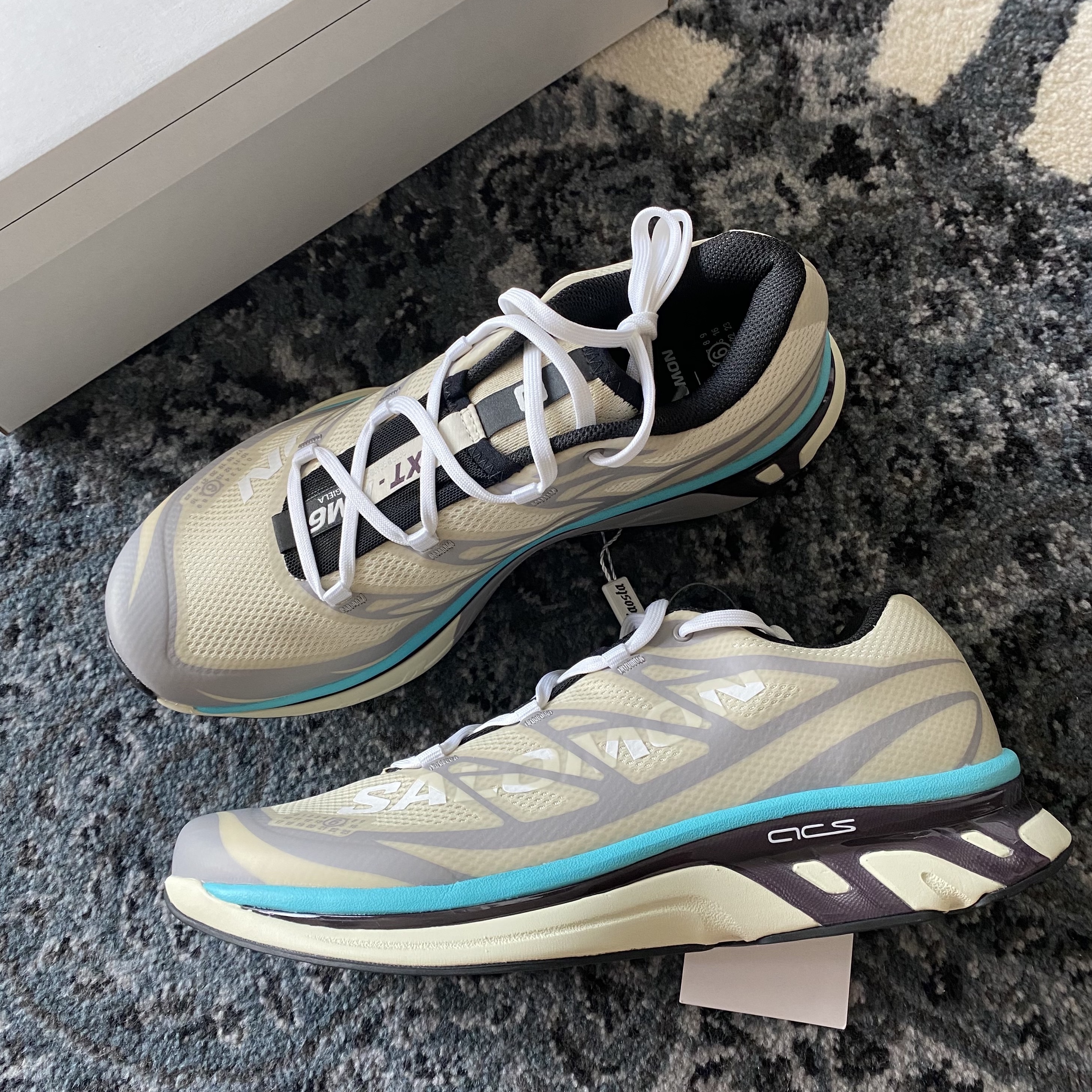 Salomon x MM6 Maison Margiela XT Asparagus Green 착용 스타일