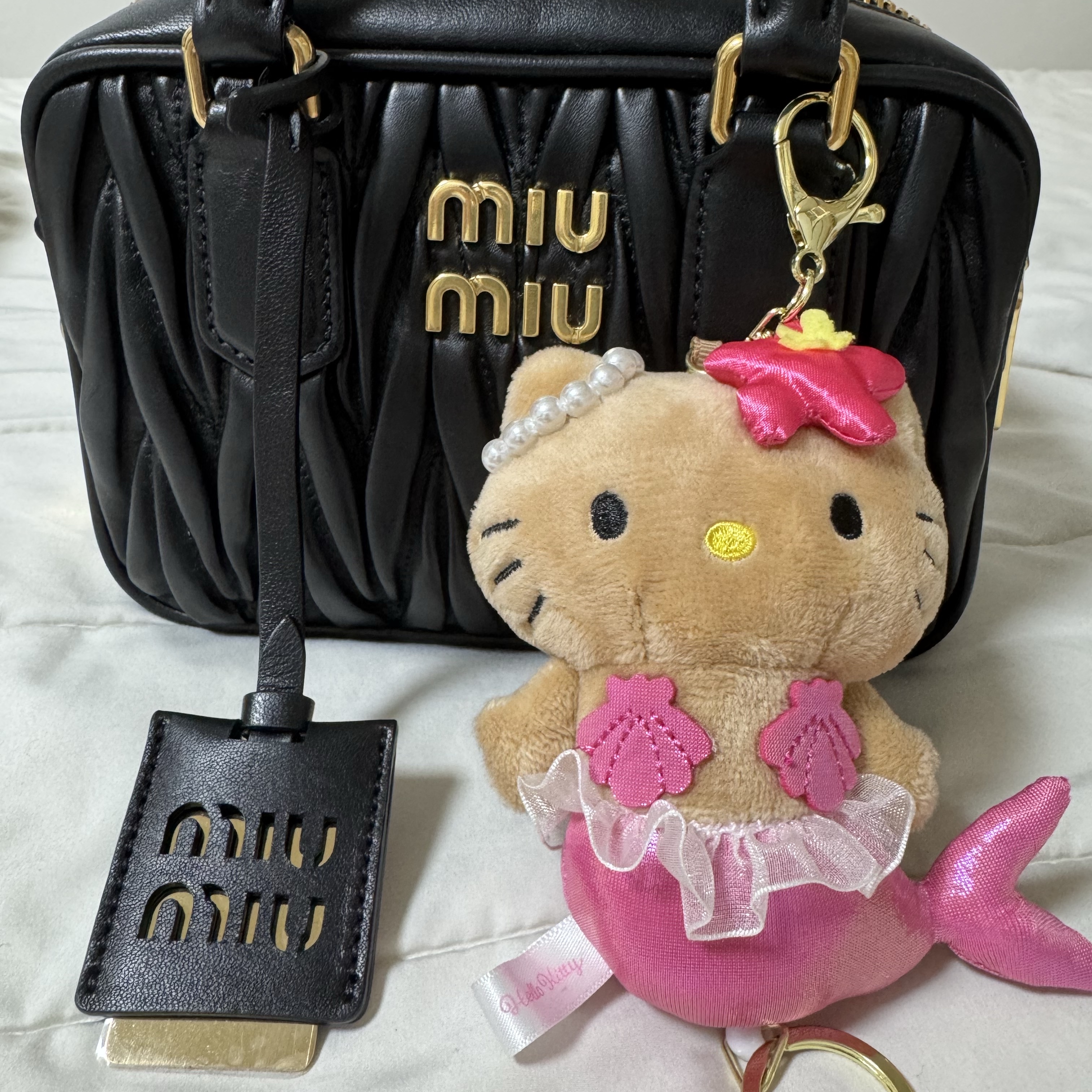 Sanrio Hello Kitty Reel Mascot Holder Mermaid Pink 착용 스타일