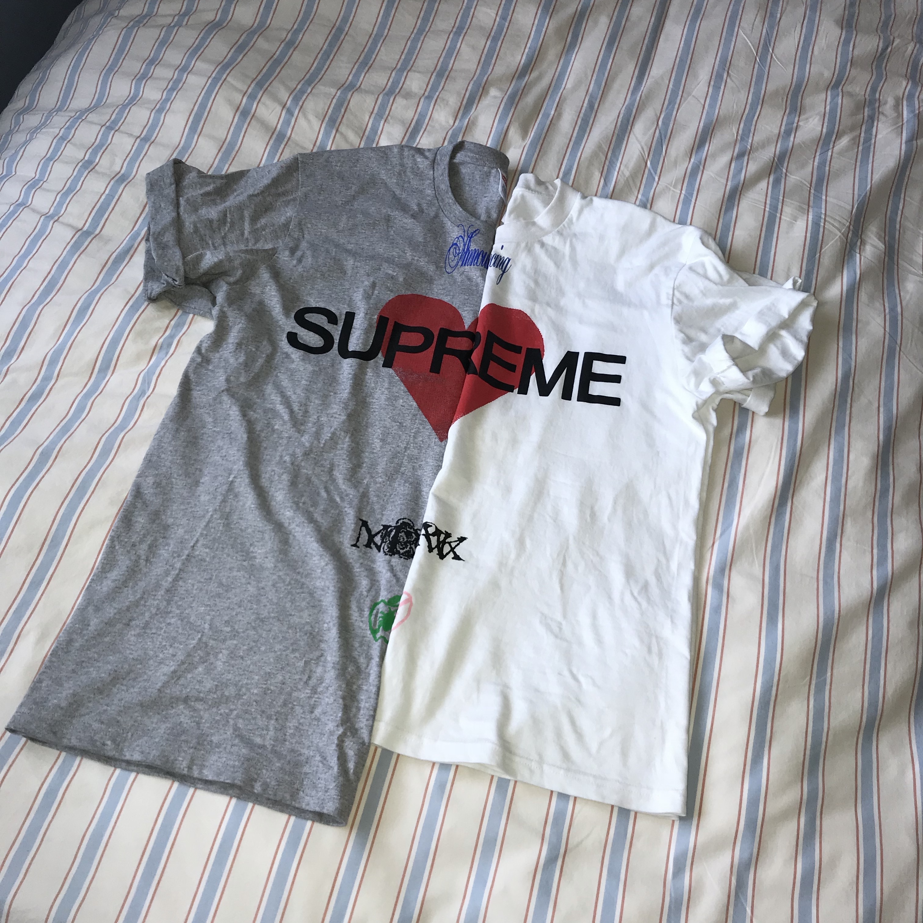 Supreme Announcing T-Shirt Heather Grey - 25SS 착용 스타일