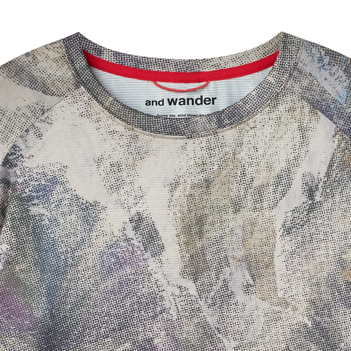 앤드 원더 x 알트라 AL03 그래픽 SS 티셔츠 베이지 - 26FW(And Wander x Altra AL03 Graphic SS T Beige - 26FW) - 3