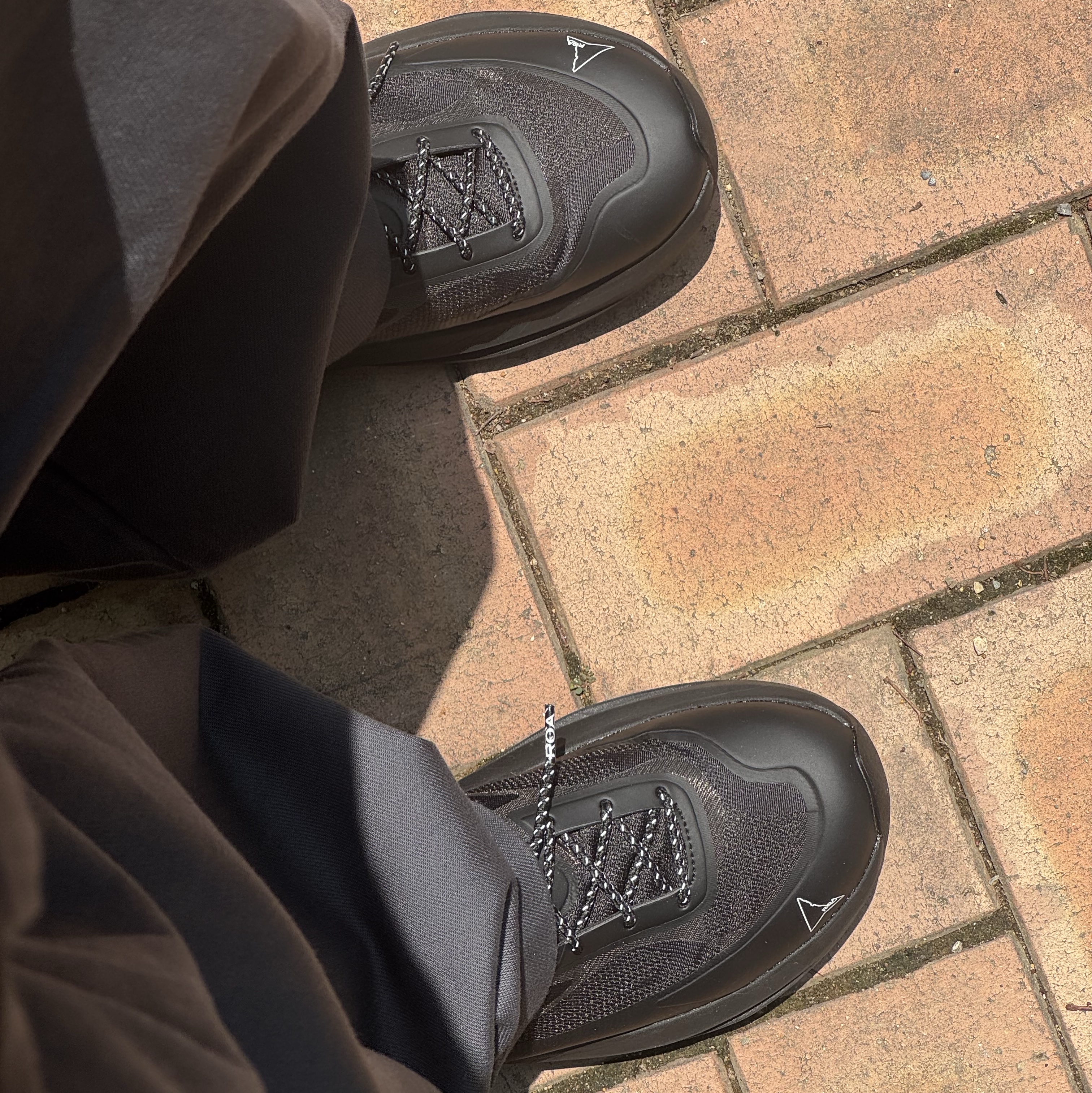 Roa Hiking Sella Black 착용 스타일