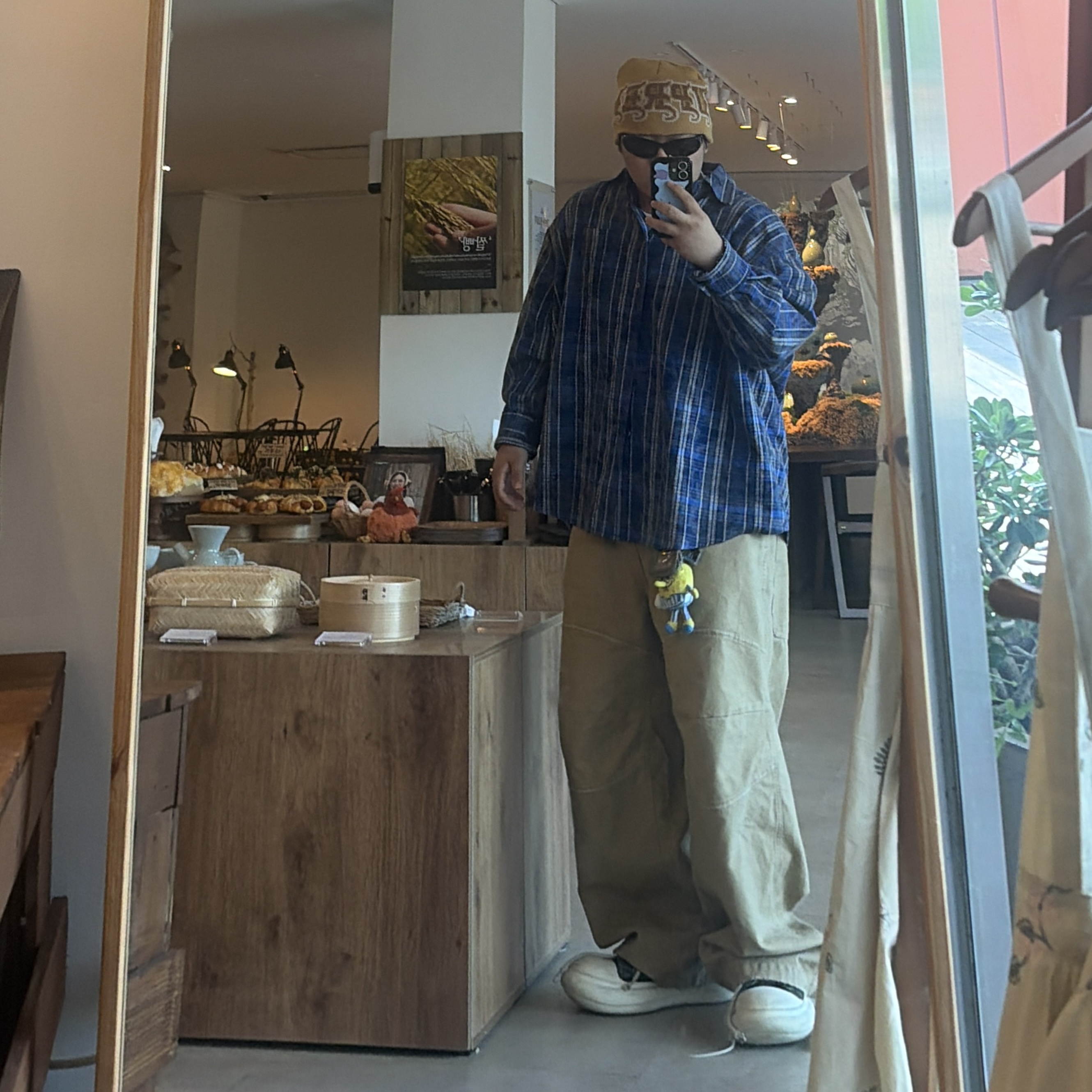 MJD Canvas 3D Knee Pants Beige, MJD Dirty Flannel Check Shirt Blue 착용 스타일 - 2