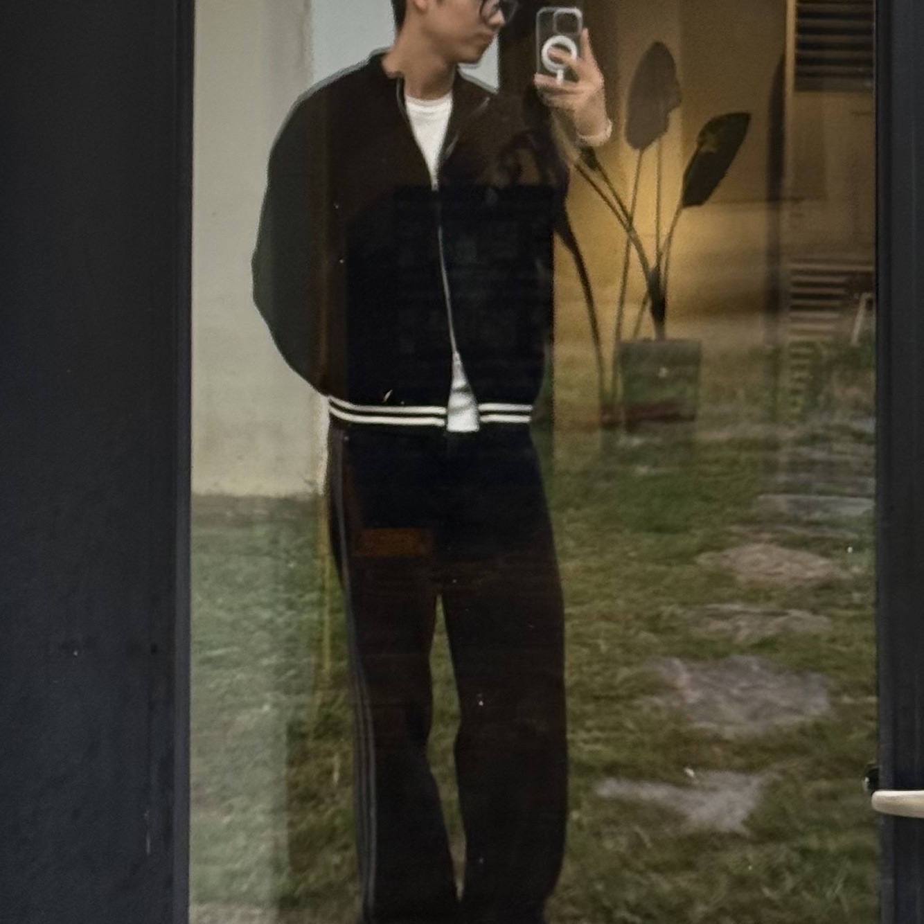 Matin Kim Spell Point Stripe Knit Cardigan Black, Adidas Adicolor Denim Firebird Pants True Black Denim - KR Sizing 착용 스타일