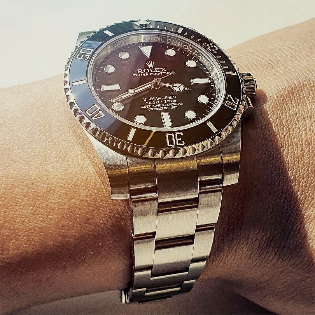 Rolex Submariner 40mm 114060 Black Oyster 착용 스타일 - 1