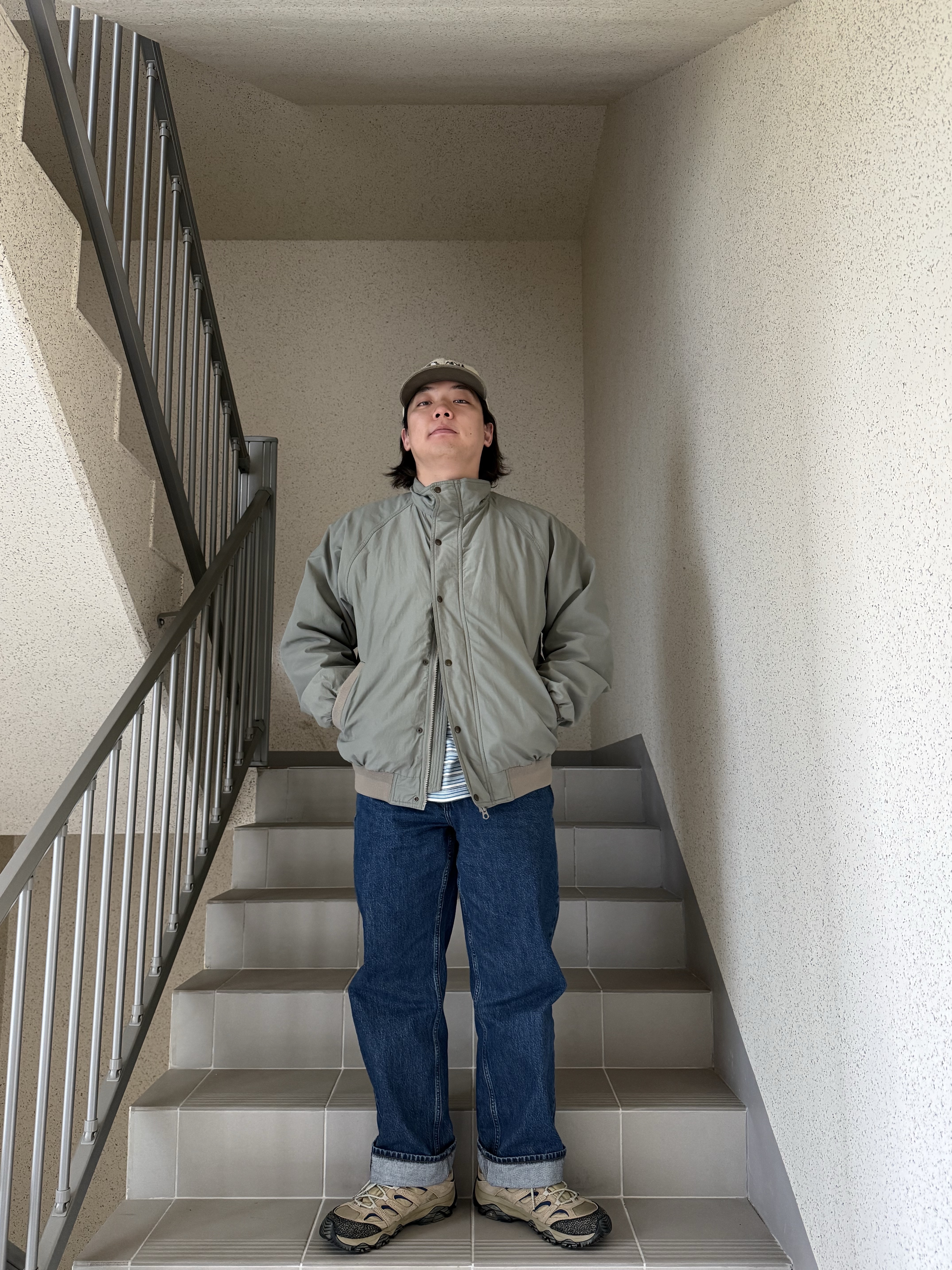 Merrell x Khakis Moab 3 Khaki 착용 스타일 - 5