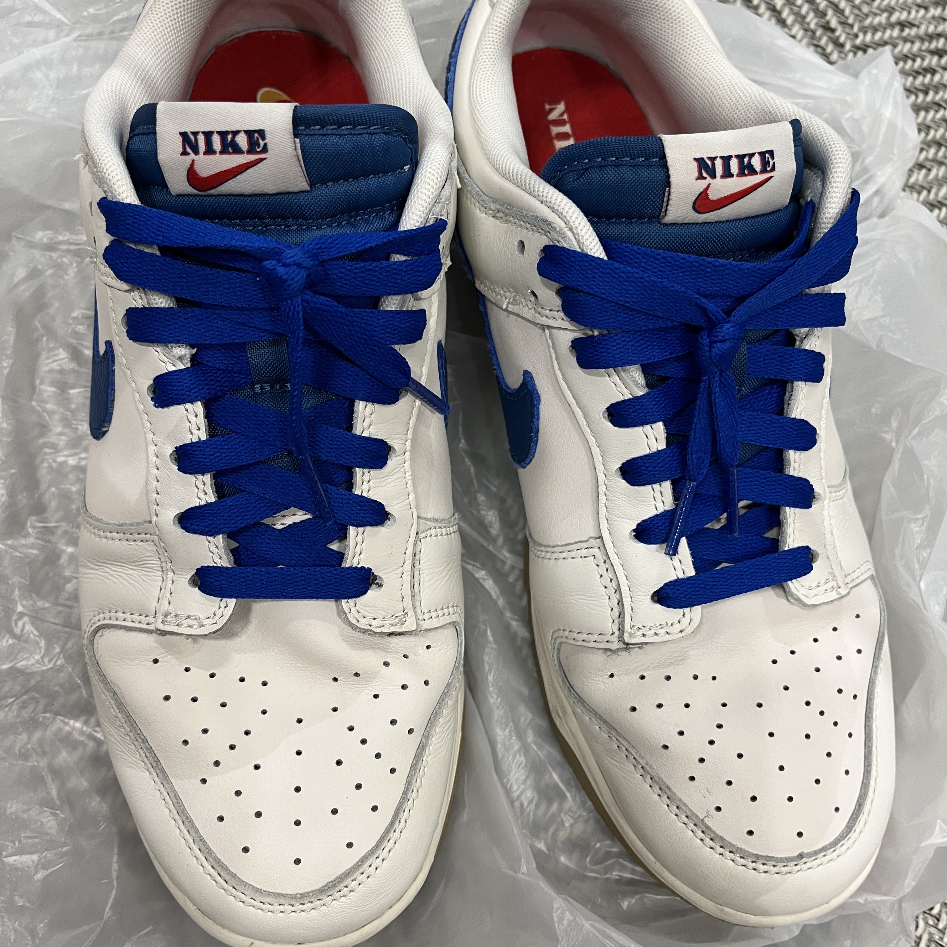 Nike Dunk Low SE Sail Dark Marina Blue 착용 스타일
