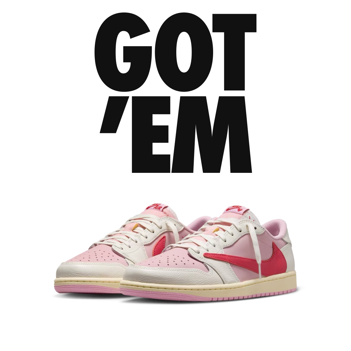 Jordan 1 x Travis Scott Retro Low OG SP Sail Tropical Pink 착용 스타일