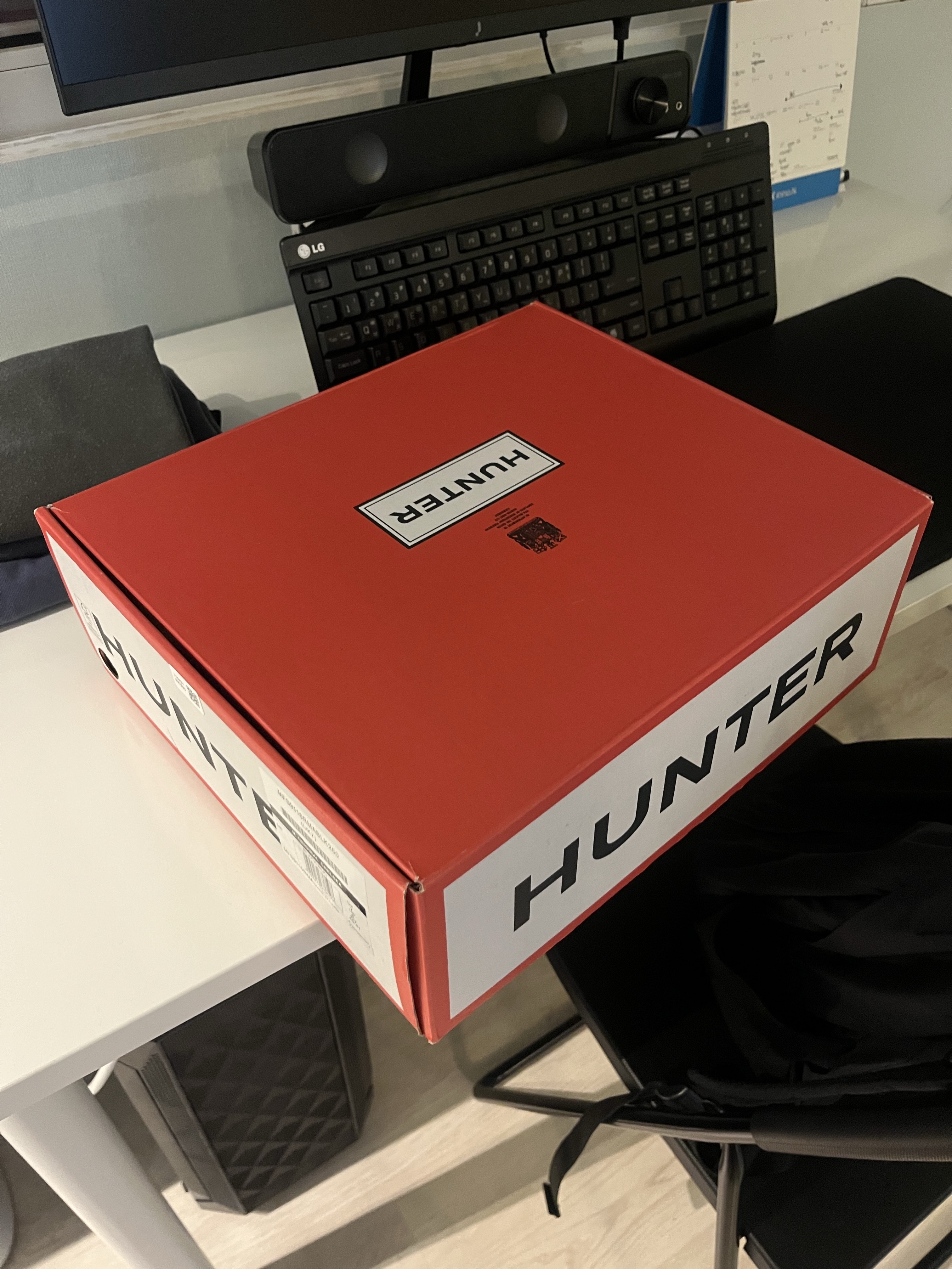 Hunter Original Chelsea Boots Black 착용 스타일 - 5