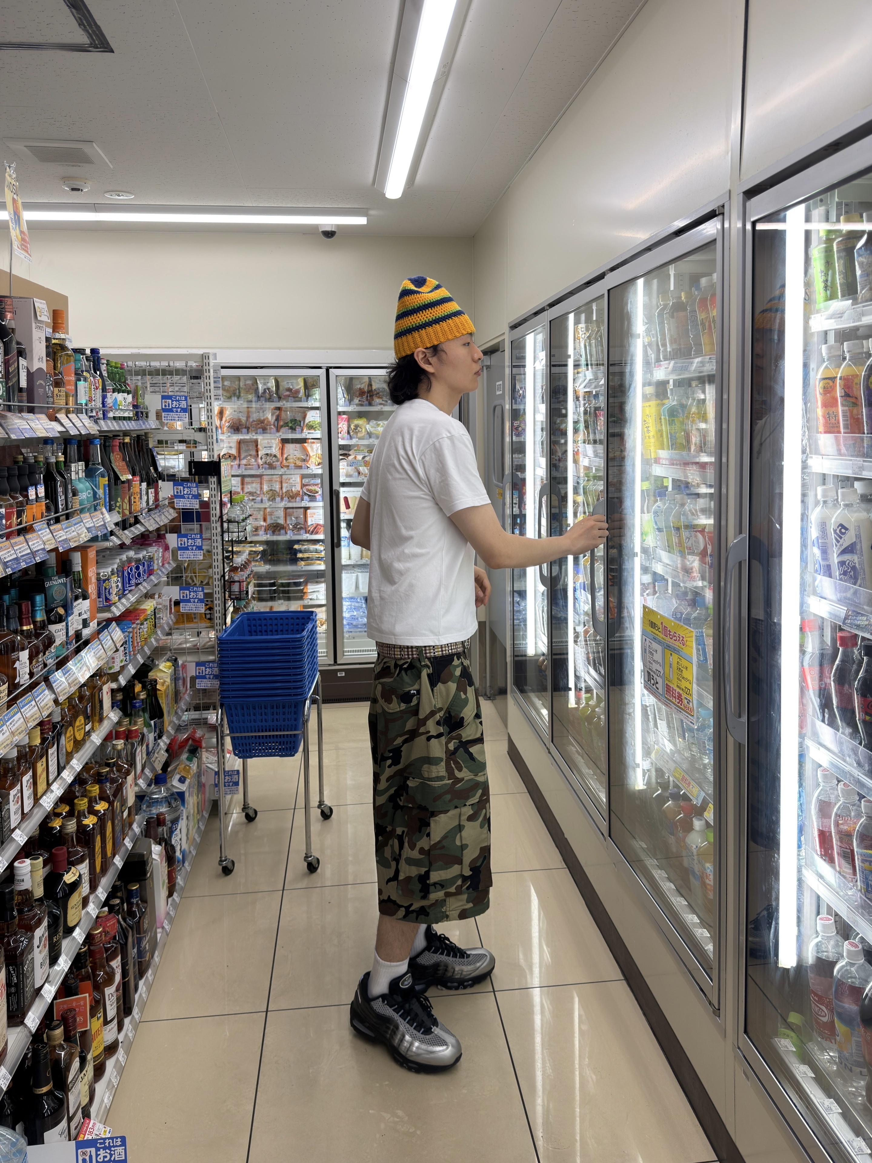 Stussy Cargo Shorts Ripstop Woodland Camo 착용 스타일 - 3