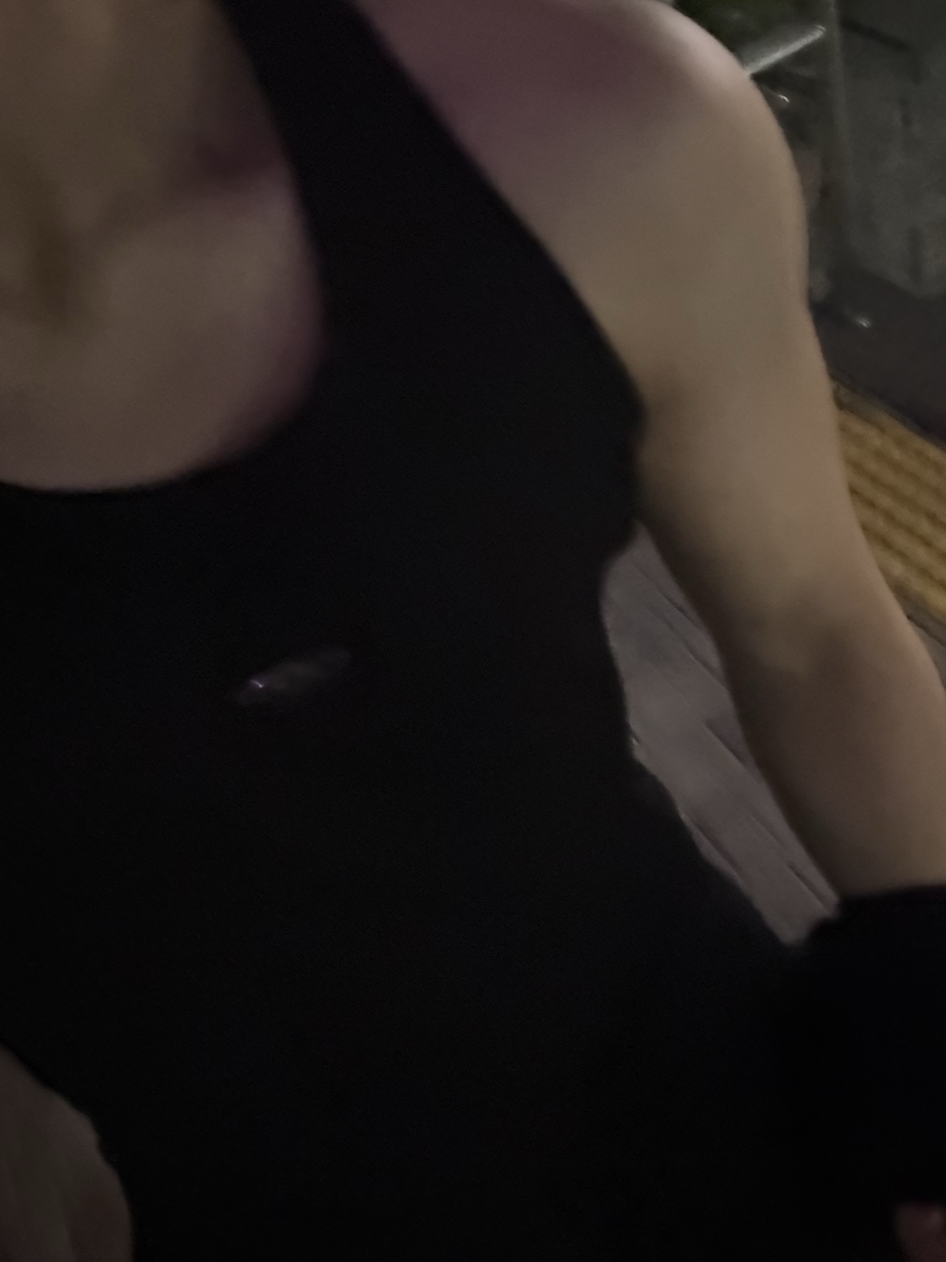 BORN TO WIN B Pendant Slice Sleeveless Black, BORN TO WIN Stroke B Half Pants_Long Ver Black 착용 스타일