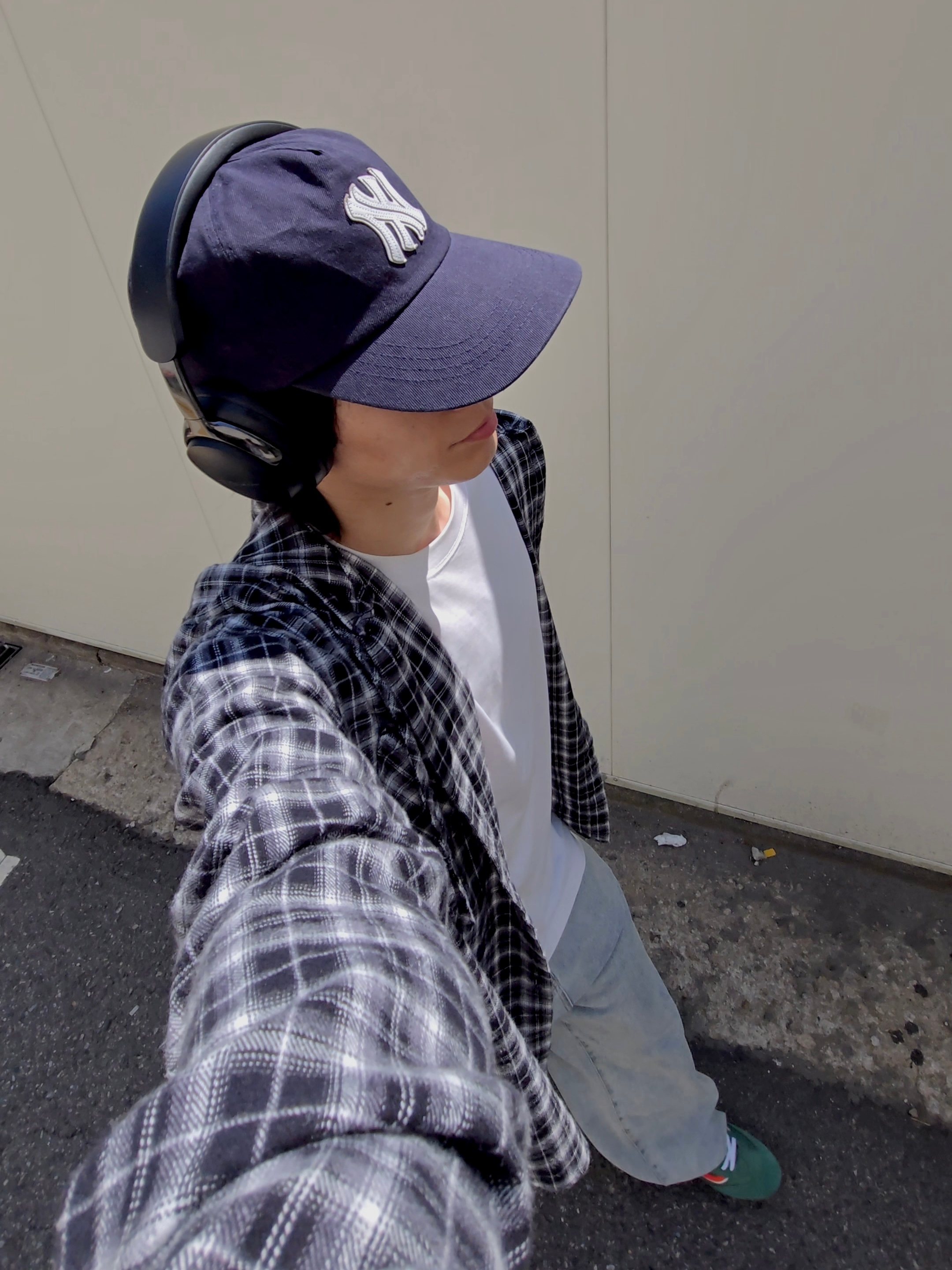Farfromwhat Far Patch Logo Cap Black, Vans Super Low Pro Green 착용 스타일 - 2