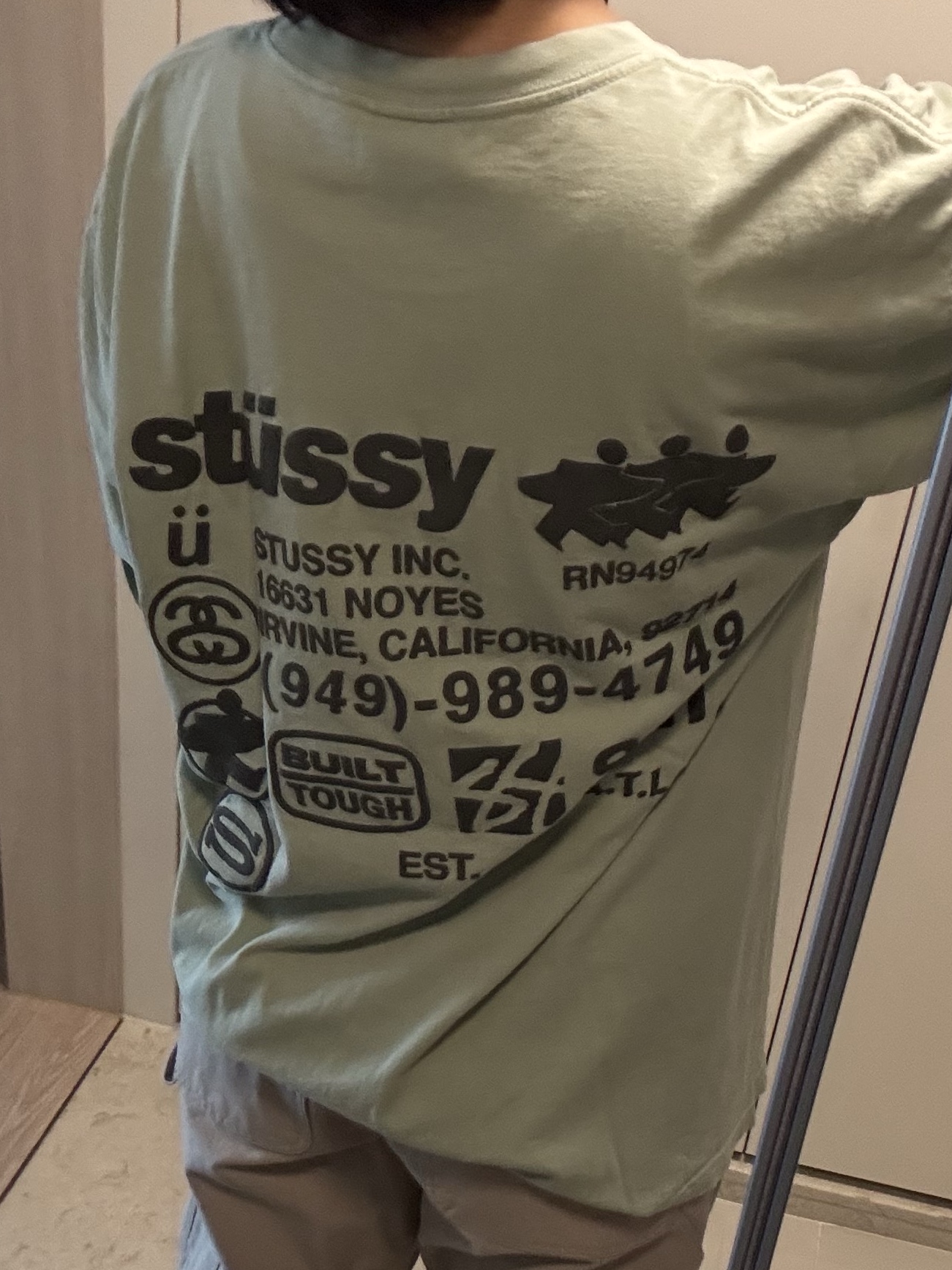 Stussy California Grown Pigment Dyed T-Shirt Granite, Carhartt WIP Single Knee Pants Dusky Beige 착용 스타일 - 2