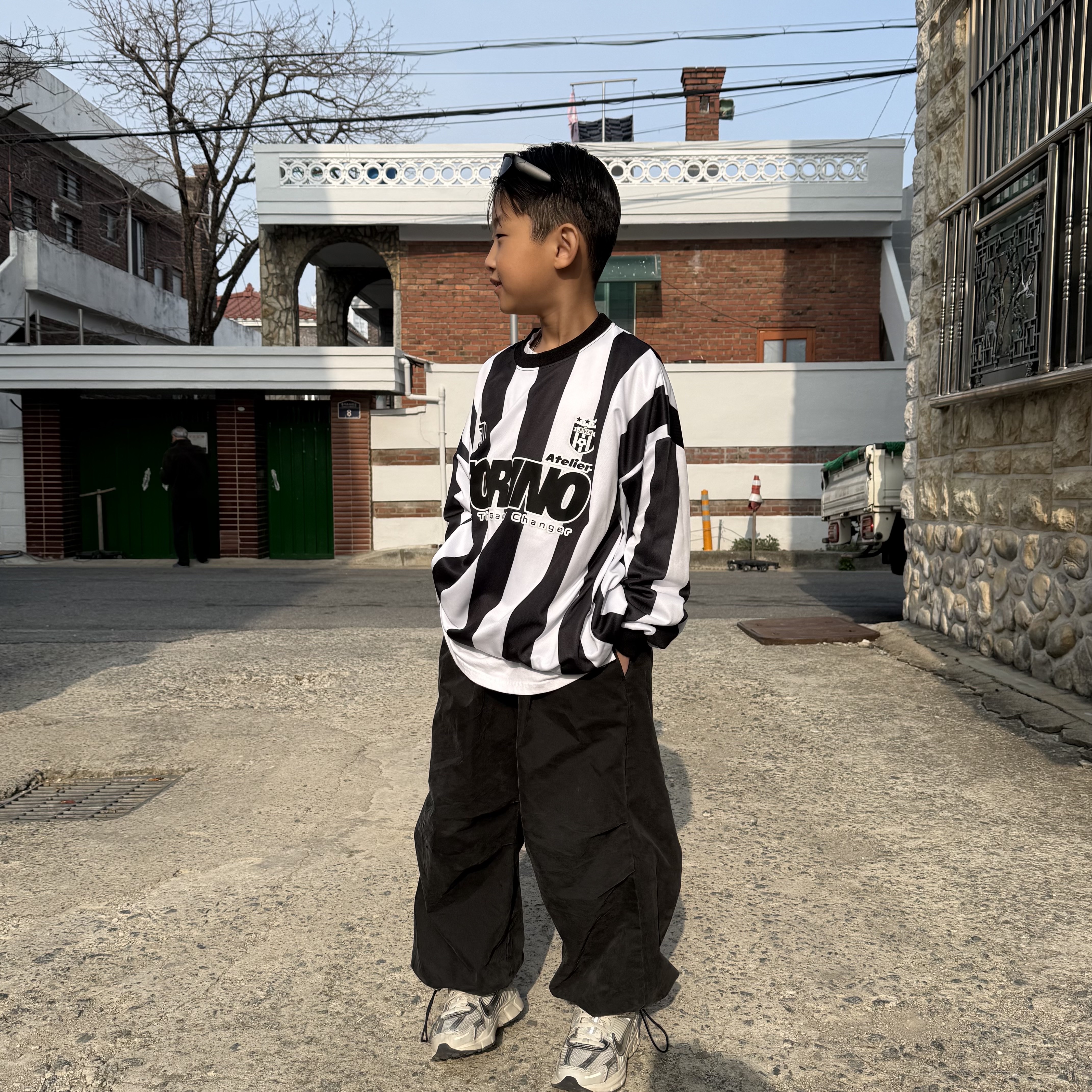 (PS) Nike Vomero 5 Photon Dust Gridiron 착용 스타일 - 4