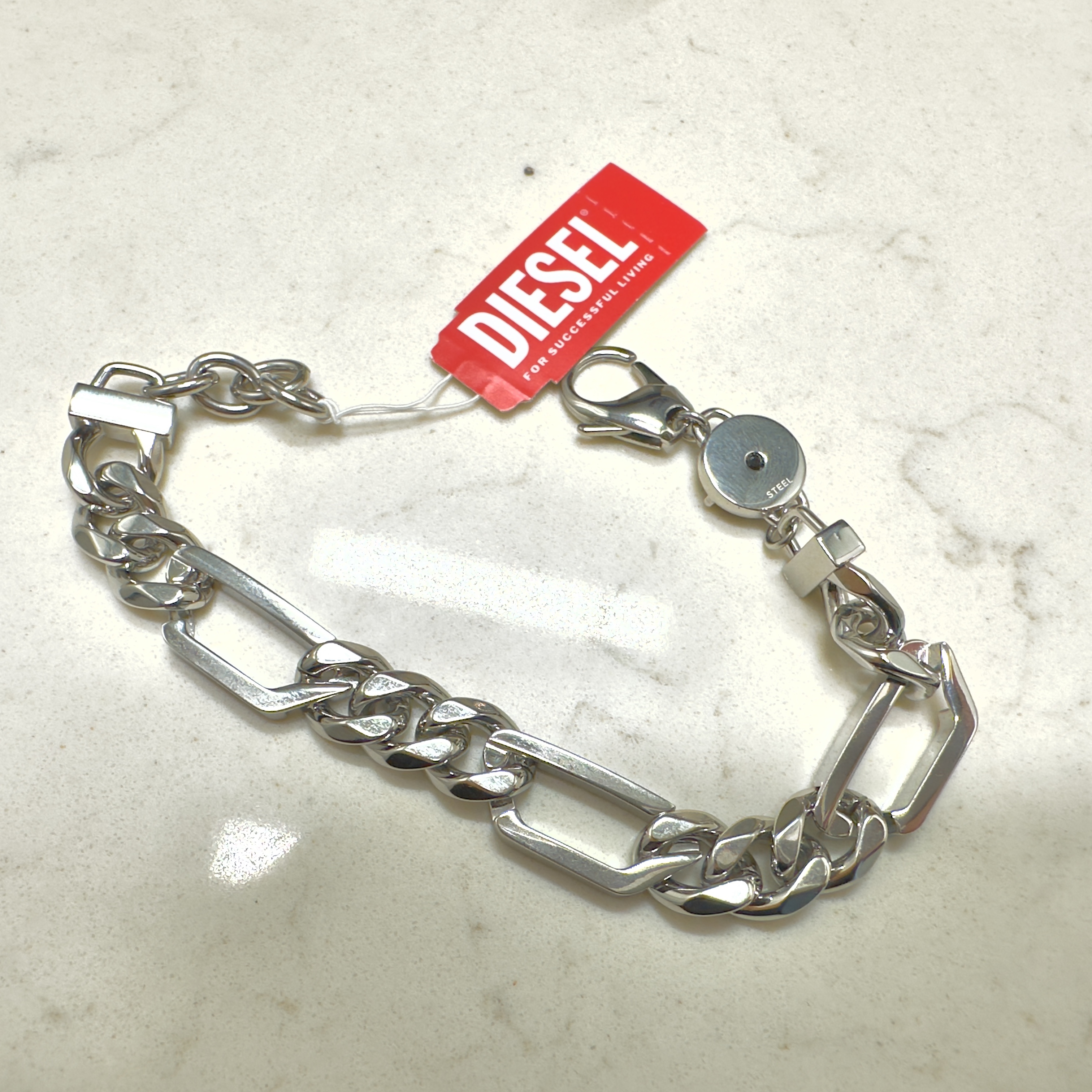 Diesel Dx1351 Stainless Steel Chain Bracelet Silver 착용 스타일