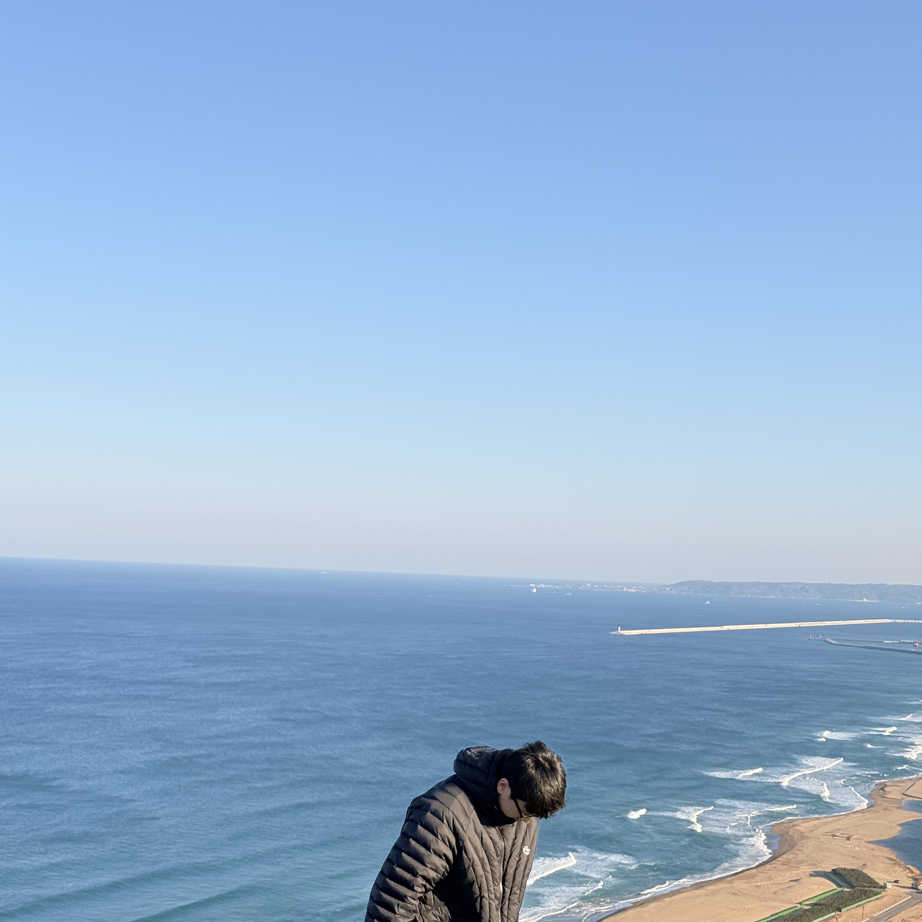 NOMANUAL Nubes Light Duck Down Black 착용 스타일 - 2