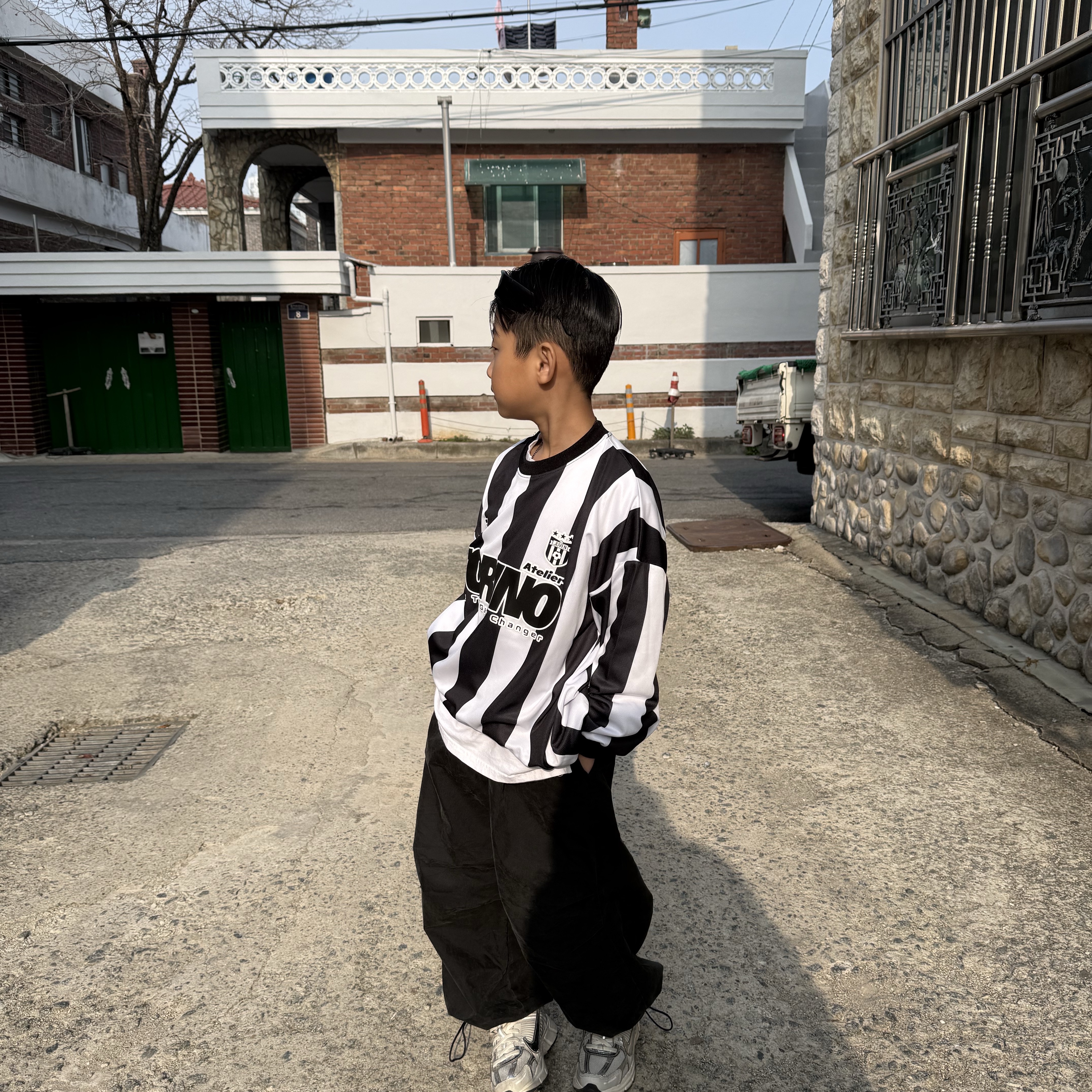 (PS) Nike Vomero 5 Photon Dust Gridiron 착용 스타일 - 2