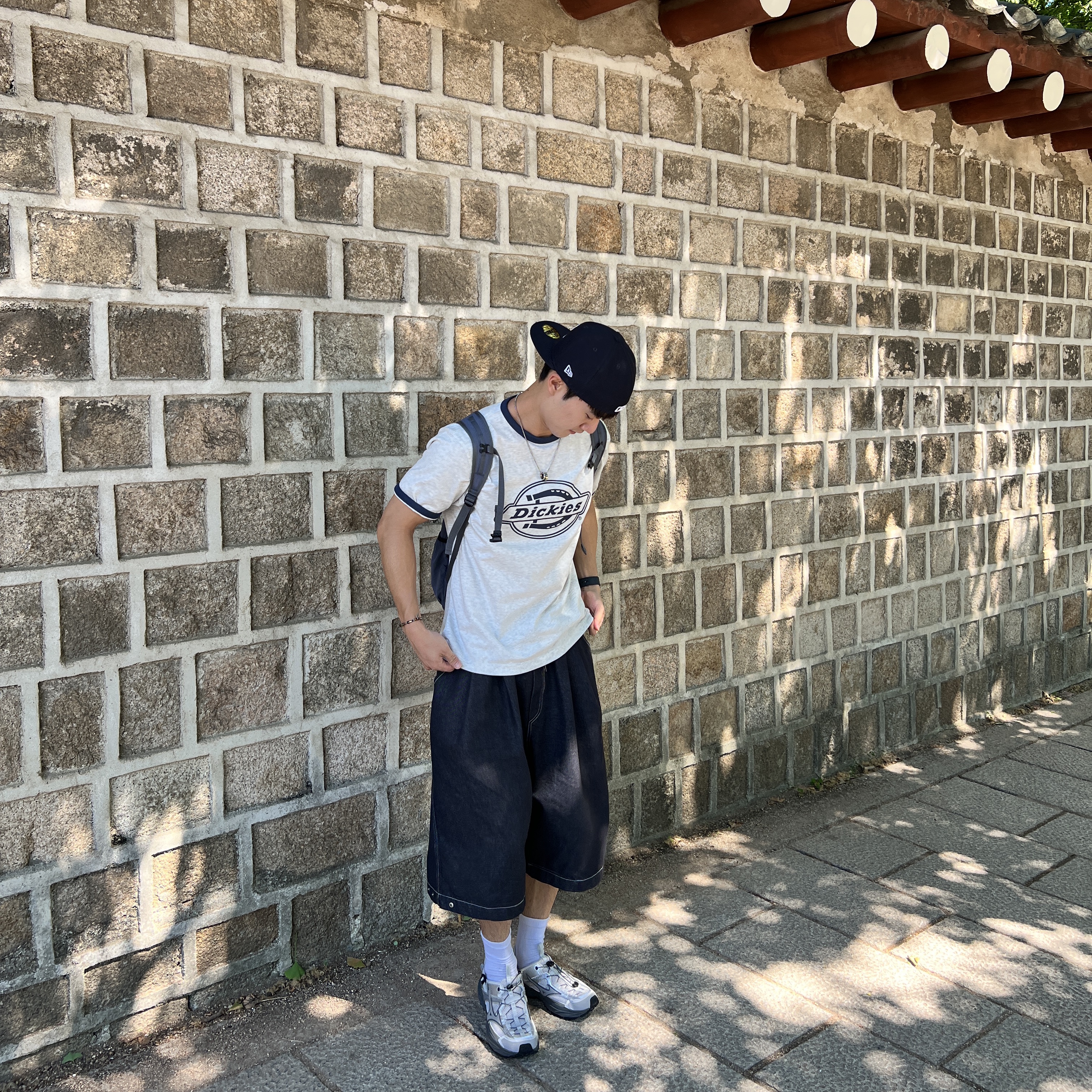 [KREAM 단독] MAZIUNTITLED Roam Pack Dusty Blue 착용 스타일 - 2