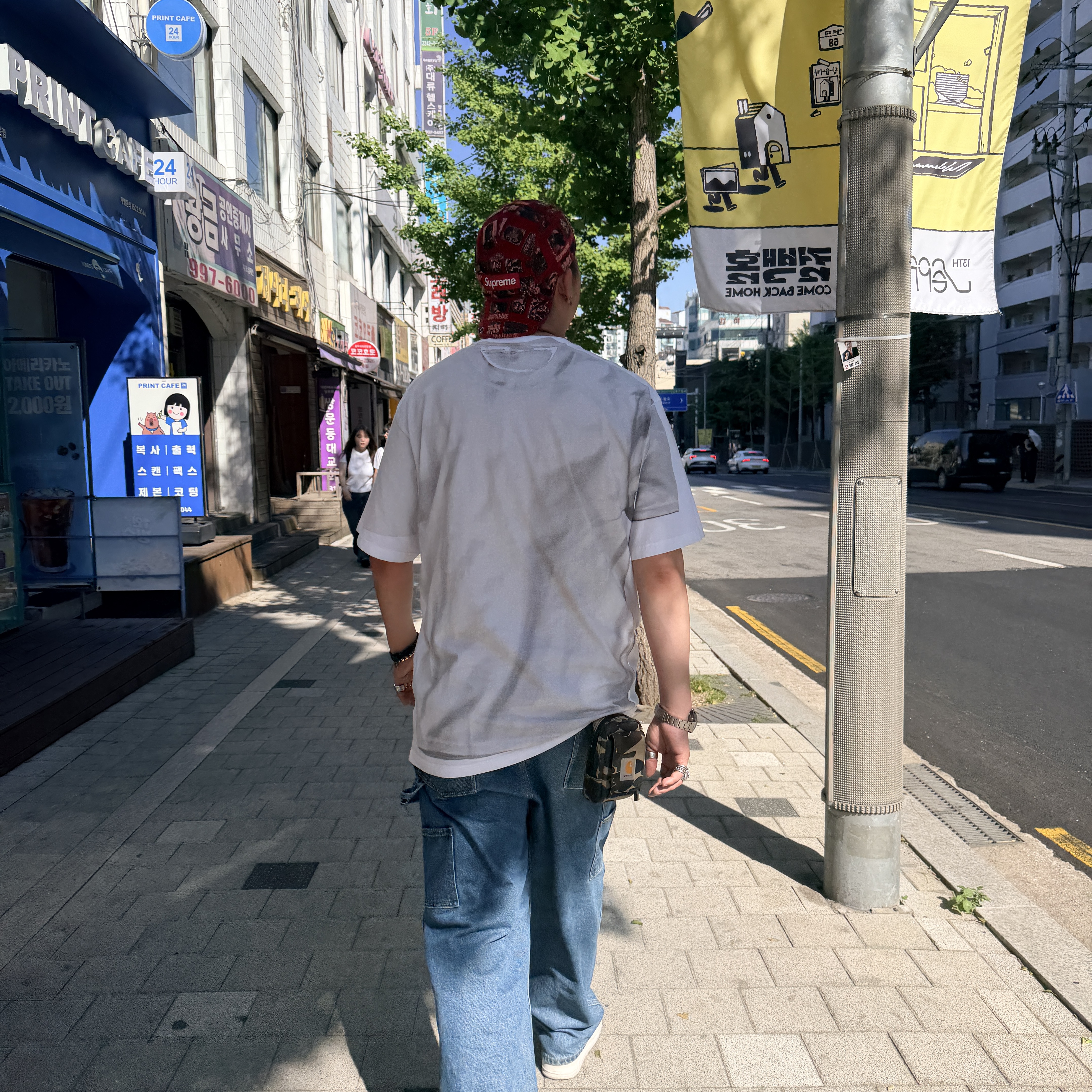 Supreme x MM6 Maison Margiela Box Logo T-Shirt White - 24SS, Supreme Double Knee Painter Pant Washed Indigo - 24SS 착용 스타일 - 1