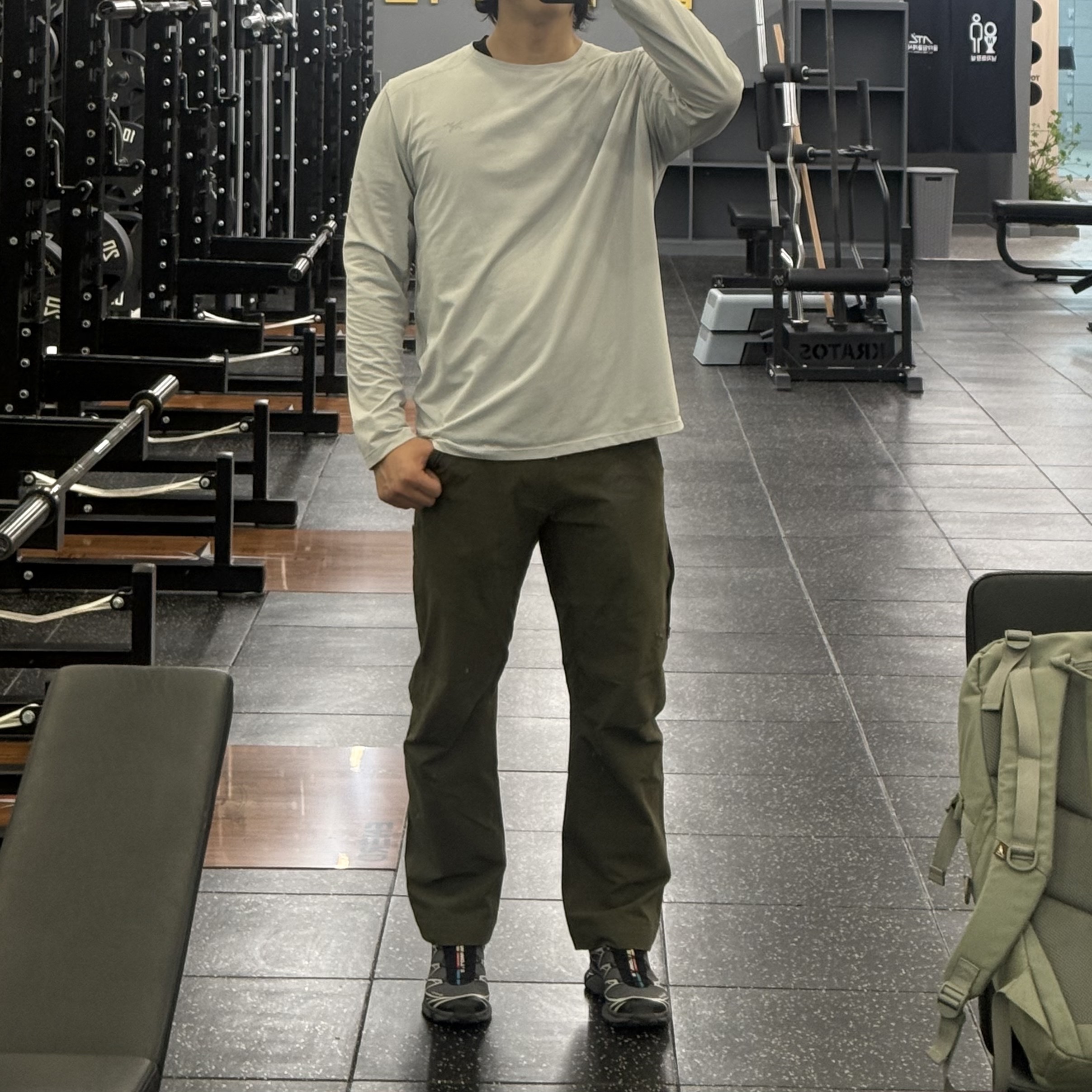 Arc'teryx Cronin Cotton Pants Tatsu 착용 스타일