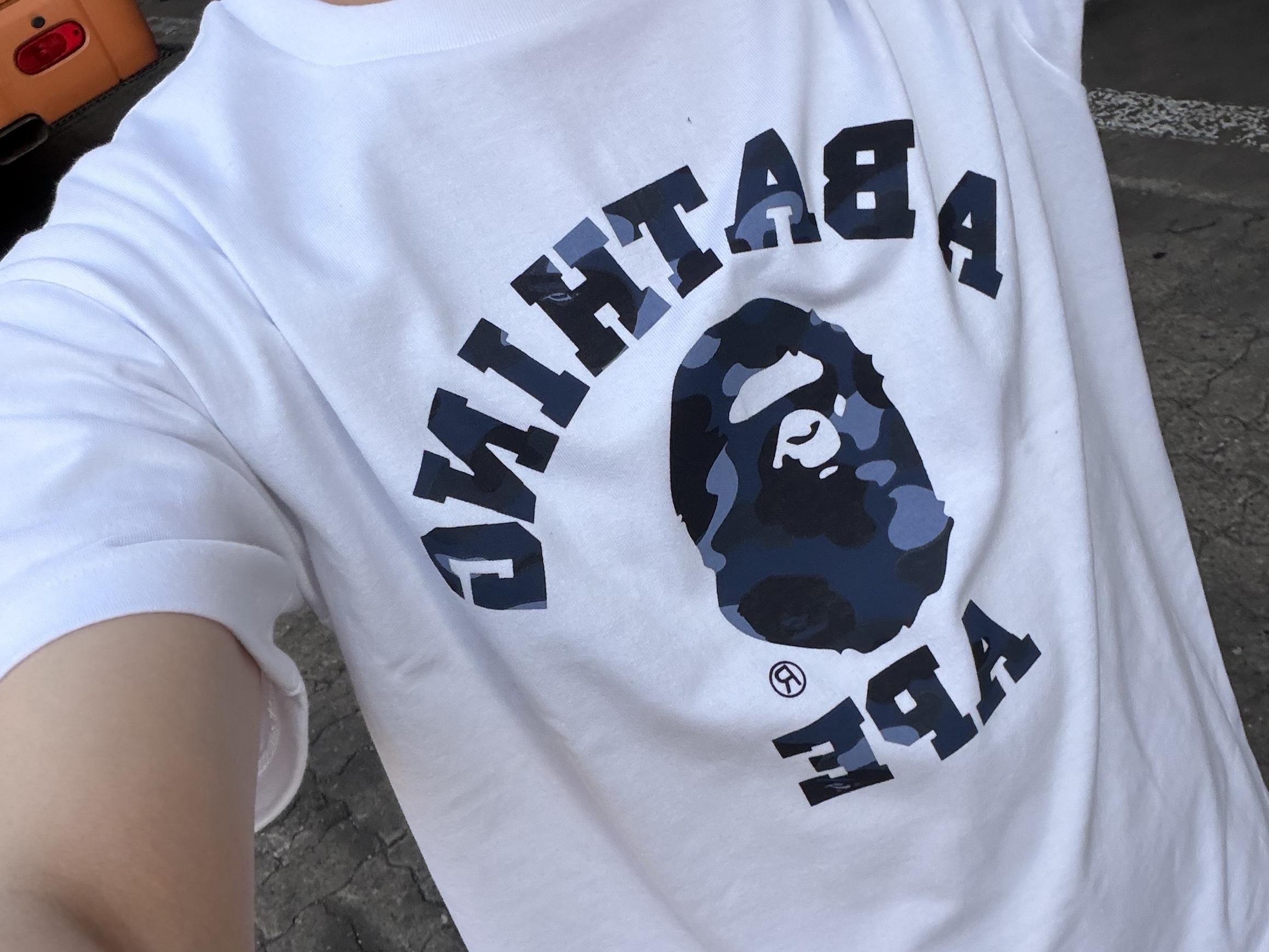 BAPE Color Camo College T-Shirt White Navy, Asics Gel-Nimbus 10.1 Black Grand Shark 착용 스타일 - 4