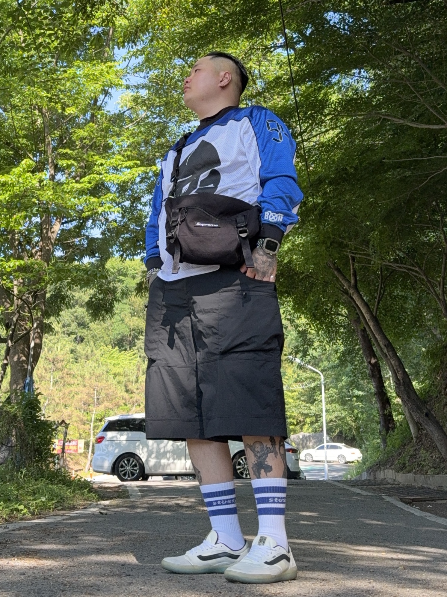 Supreme x Bounty Hunter Mesh Moto Jersey Royal Blue - 23FW, Nike Pro Dri-Fit Fitness Mock Neck Long Sleeve Top Black - Asia 착용 스타일