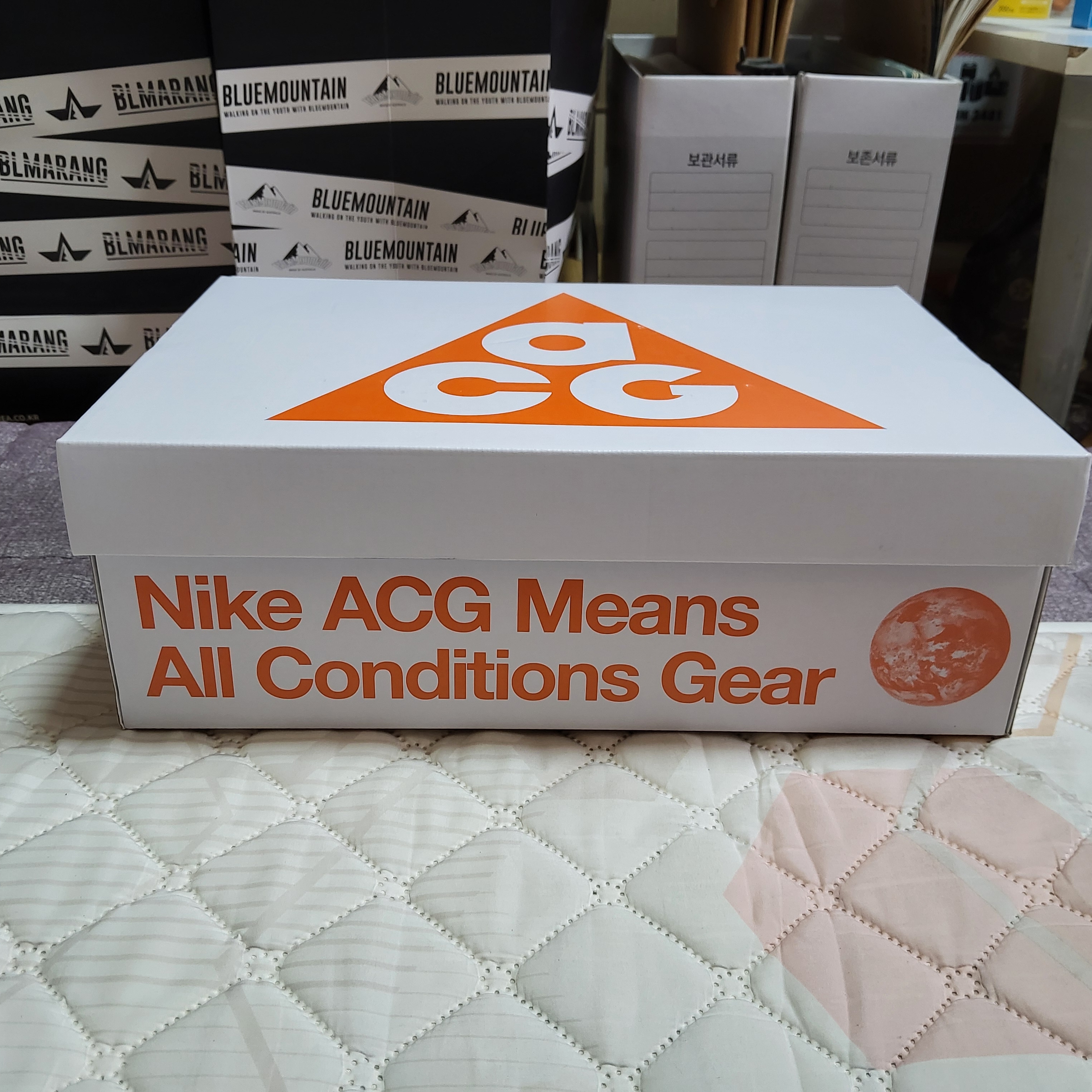 Nike ACG Zegama Summit White Phantom 착용 스타일 - 10