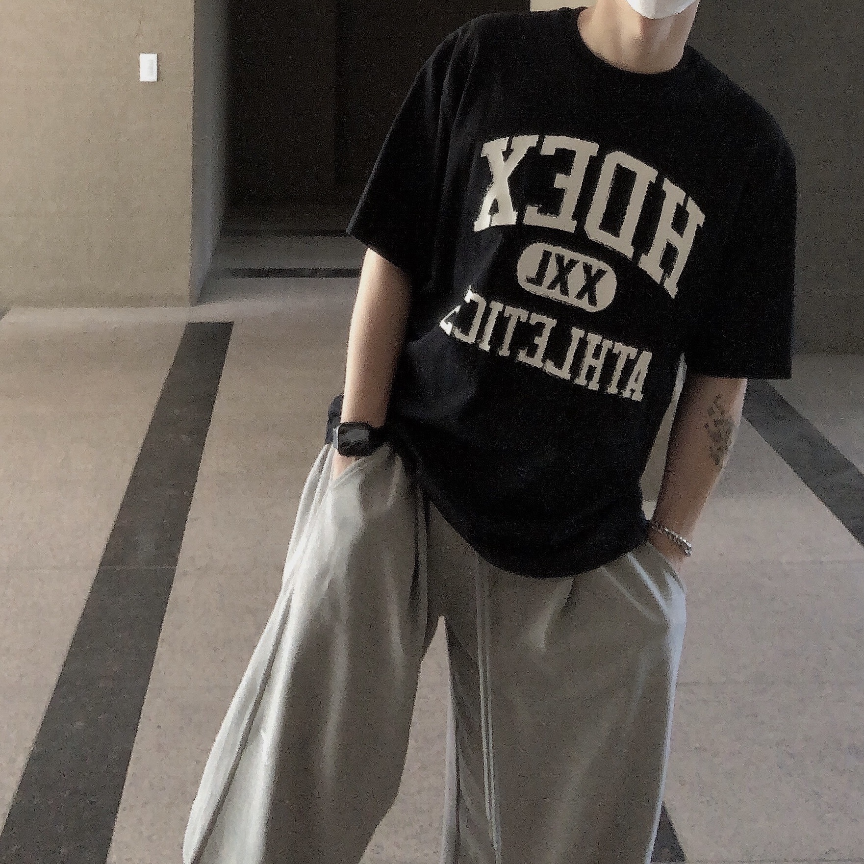 Undermycar Mu.03 Anti Fxxking Logo Play Oversized Sweat Jogger Melange Gray, Merrell Hydro Moc Black Brindle 착용 스타일 - 3