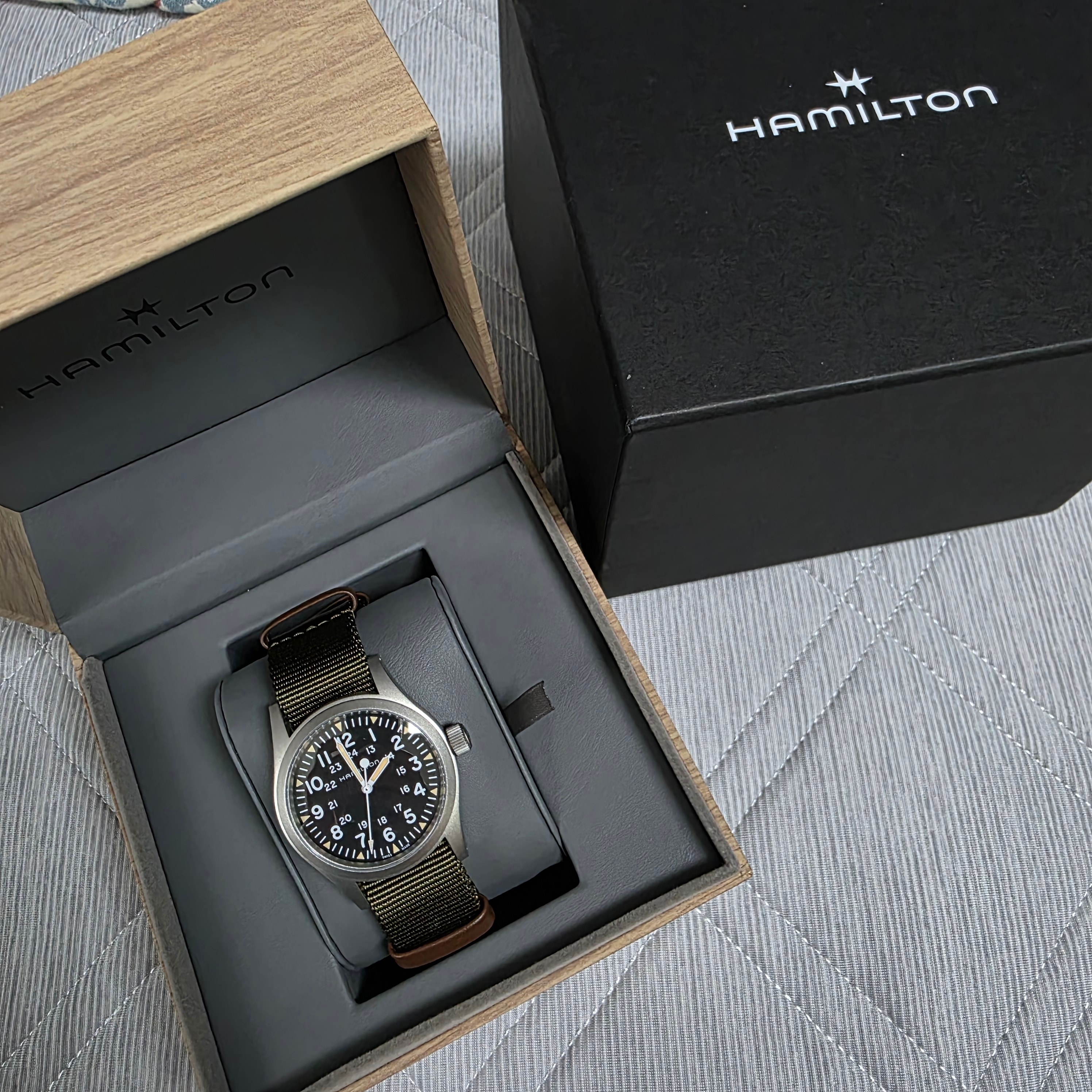 Hamilton Khaki Field Mechanical 38mm Nato Strap Green Black 착용 스타일 - 2