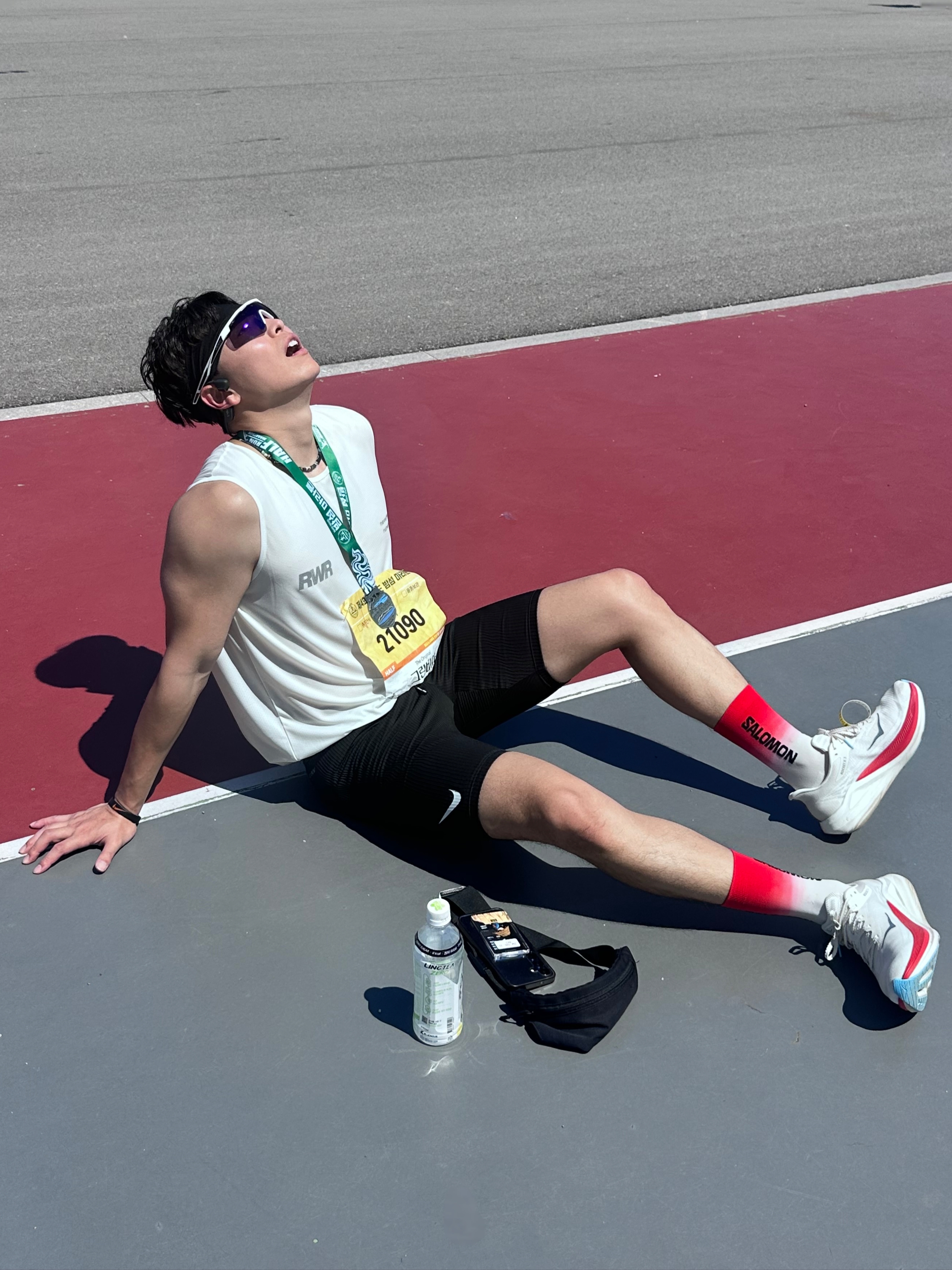 Hoka Rocket X 3 Alabaster Frost, Nike Dri-Fit ADV Aeroswift Running Half Tights Black - Asia 착용 스타일 - 2
