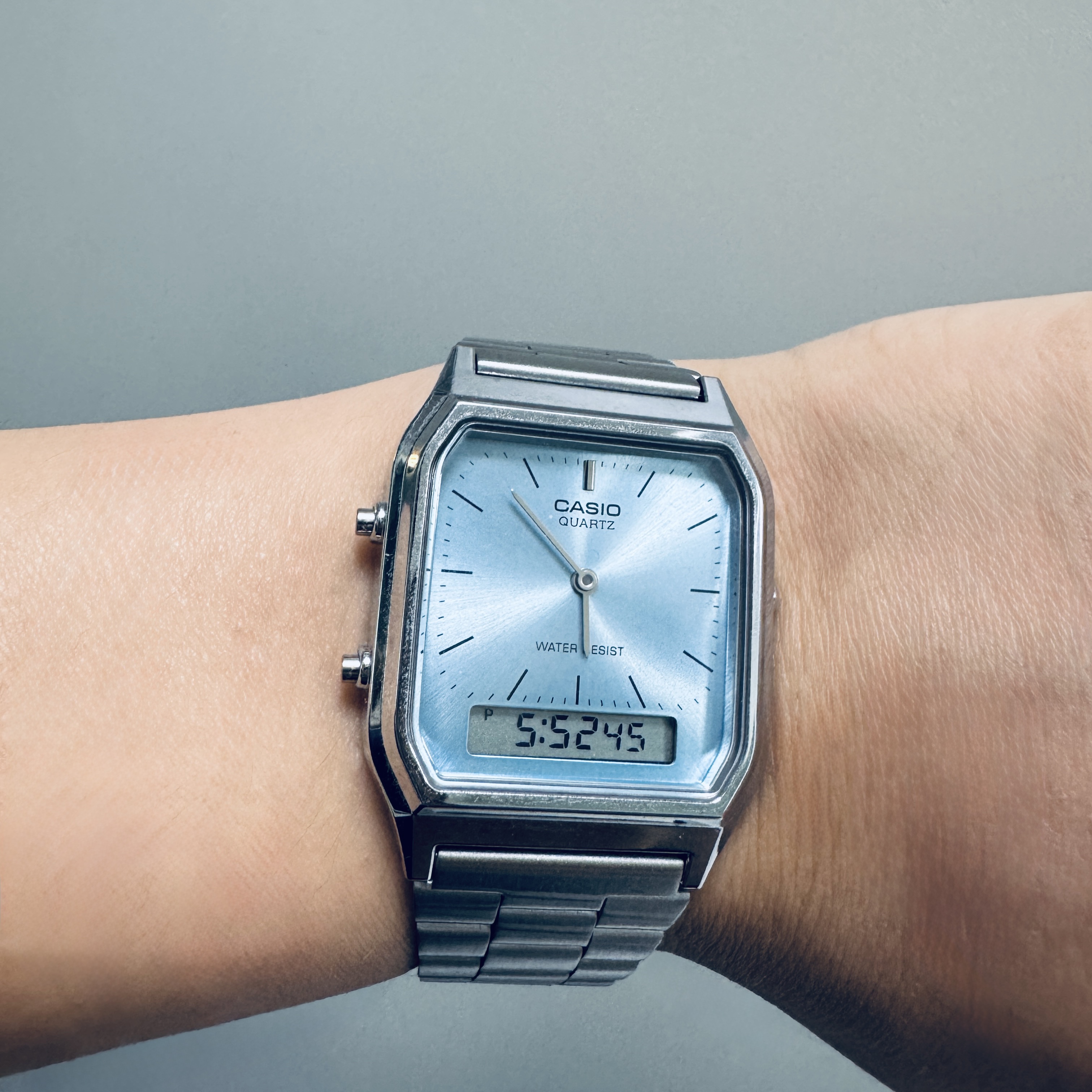 Casio AQ-230A-2A1MQY 착용 스타일