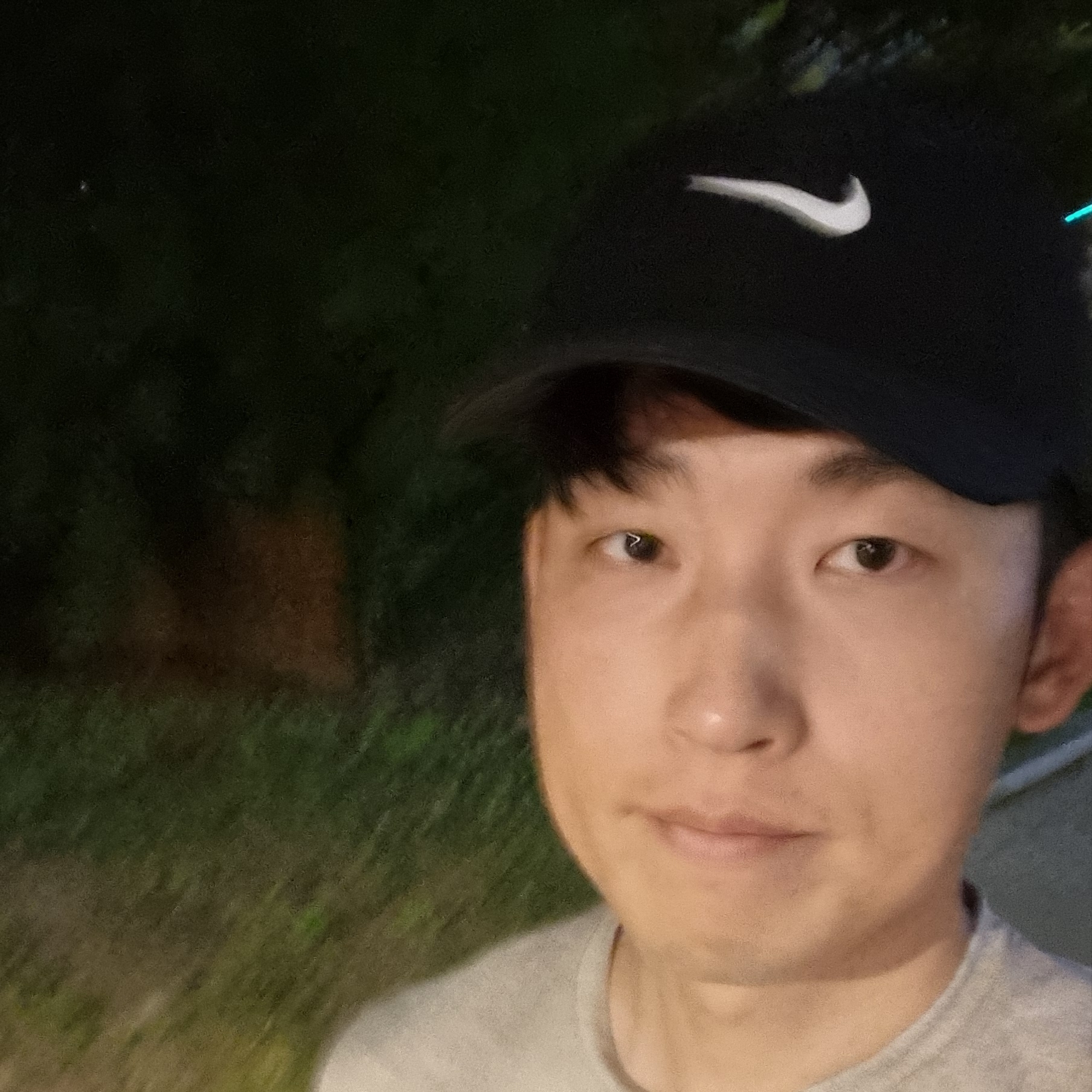 Nike Dry Fit ADV Rise Stretch Swoosh Flex Cap Black 착용 스타일 - 1