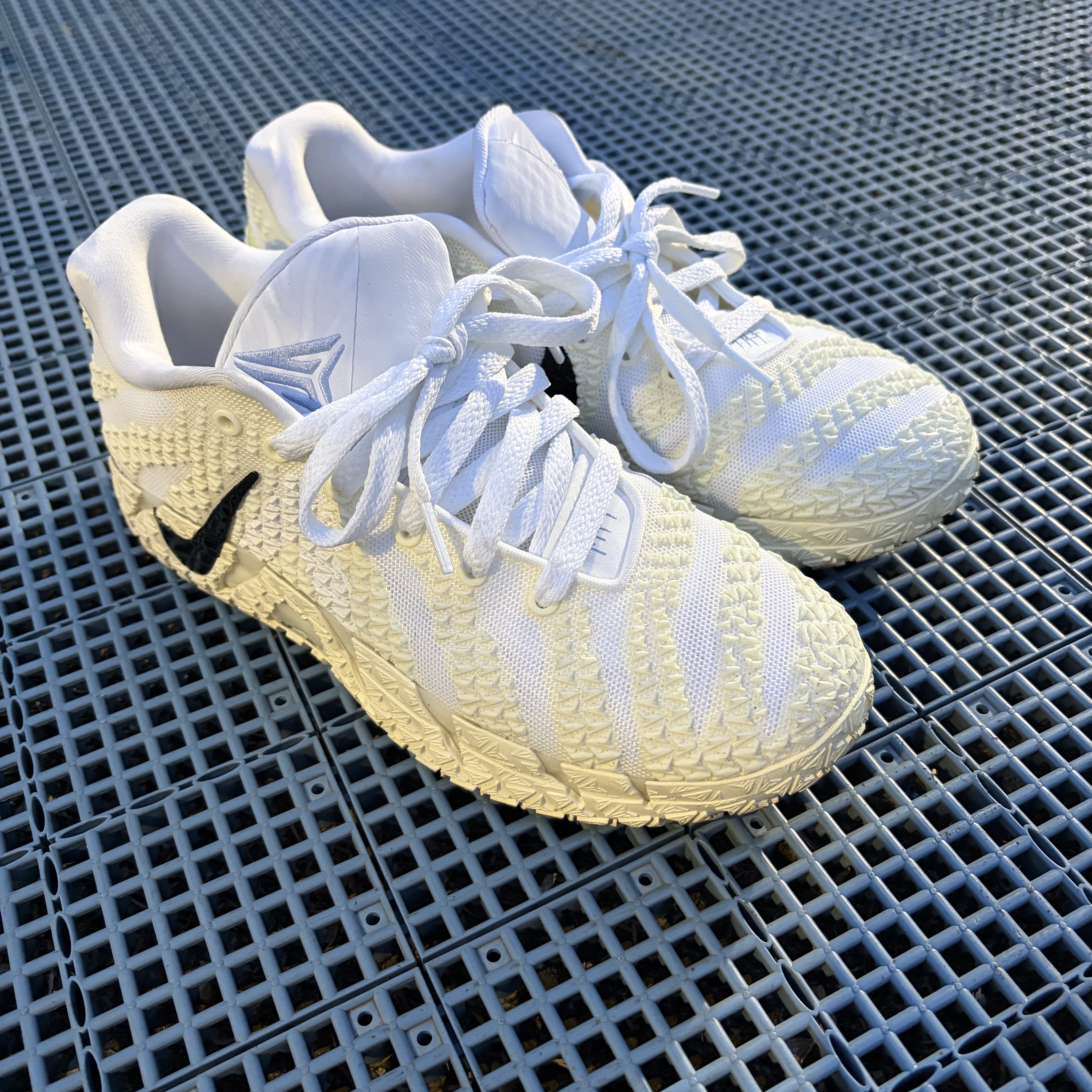 Nike Ja 3 EP White Black 착용 스타일 - 2