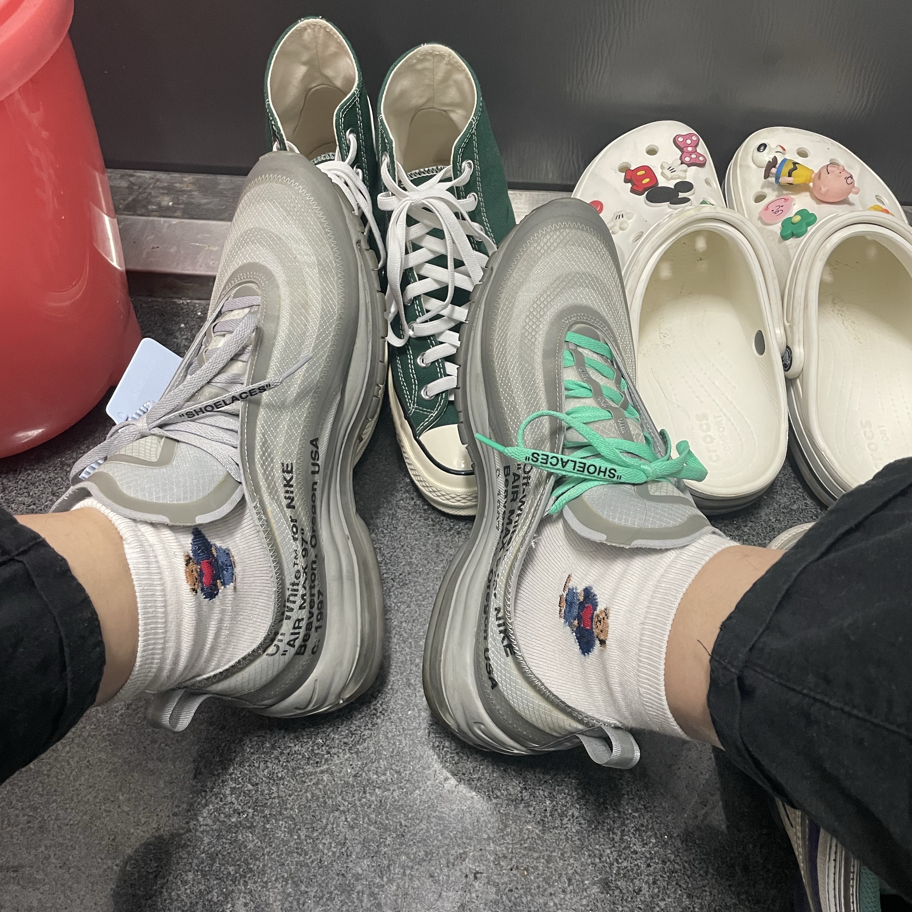 Nike x Off-White Air Max 97 Menta 착용 스타일
