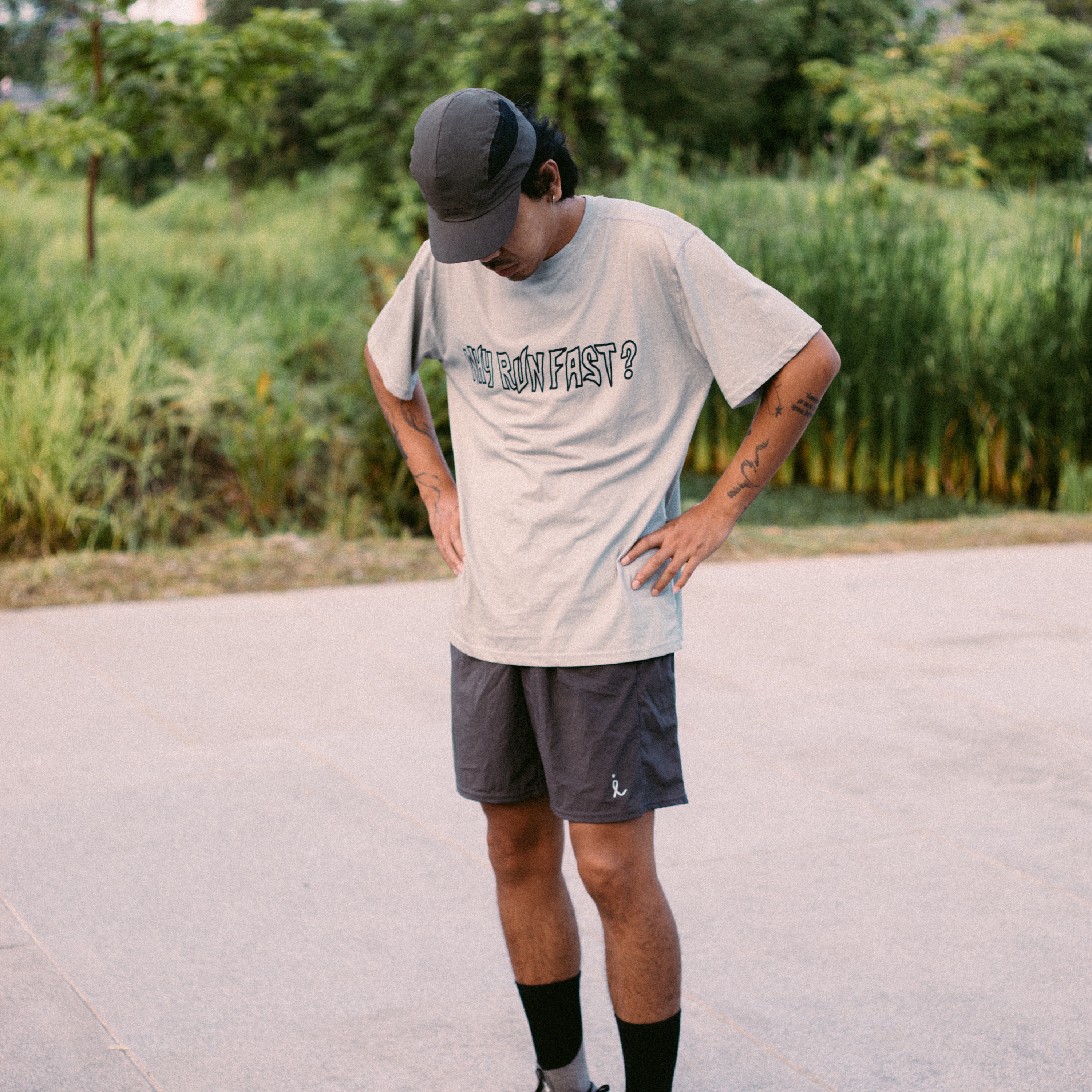 lainlame Whyrunfast Short T-Shirts Grey 착용 스타일 - 6