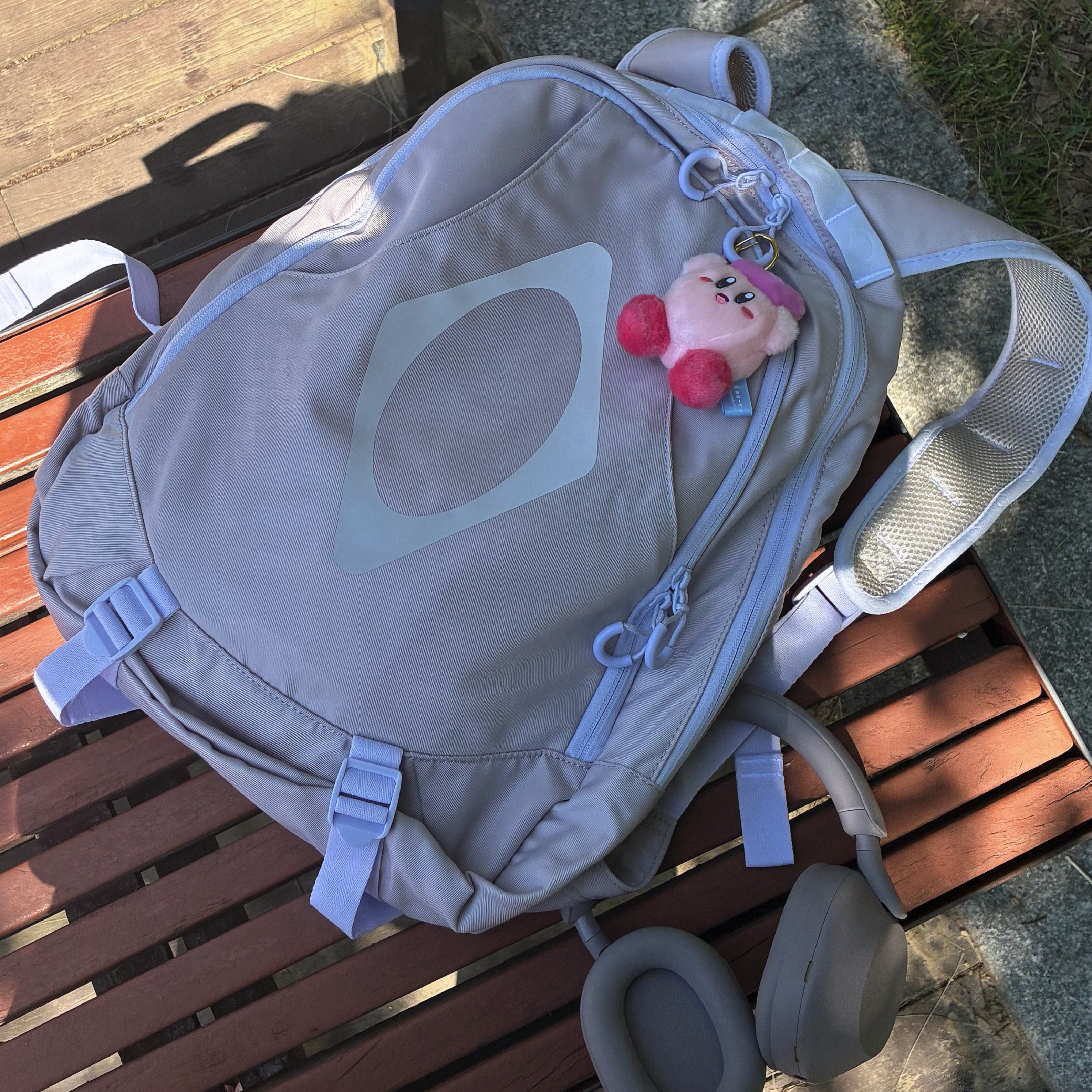 Mischief Rhombus Mountain Backpack Lavender, Sony WH-1000XM5 Smoky Pink (Sony Korea Ver.) 착용 스타일 - 2
