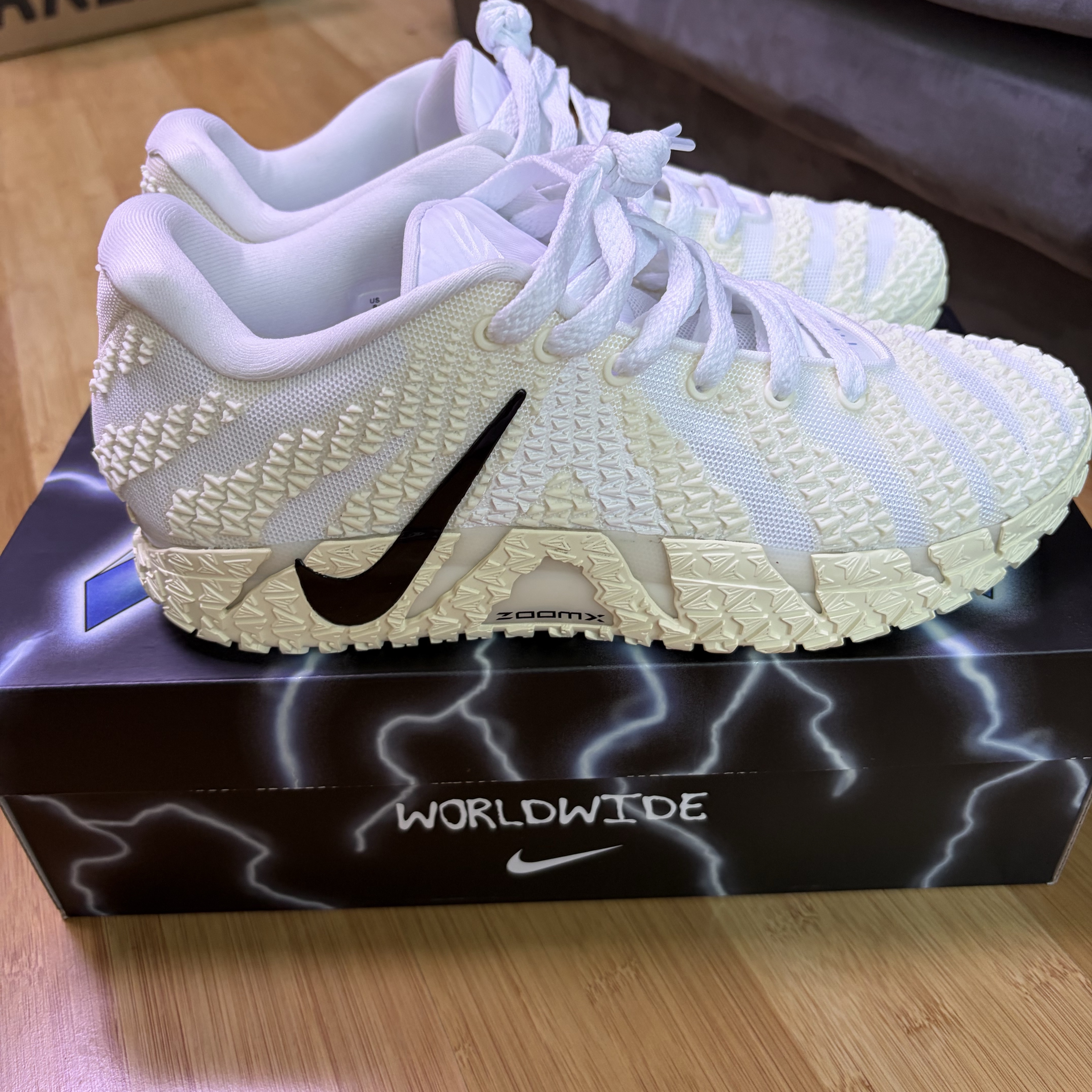 Nike Ja 3 EP White Black 착용 스타일 - 5